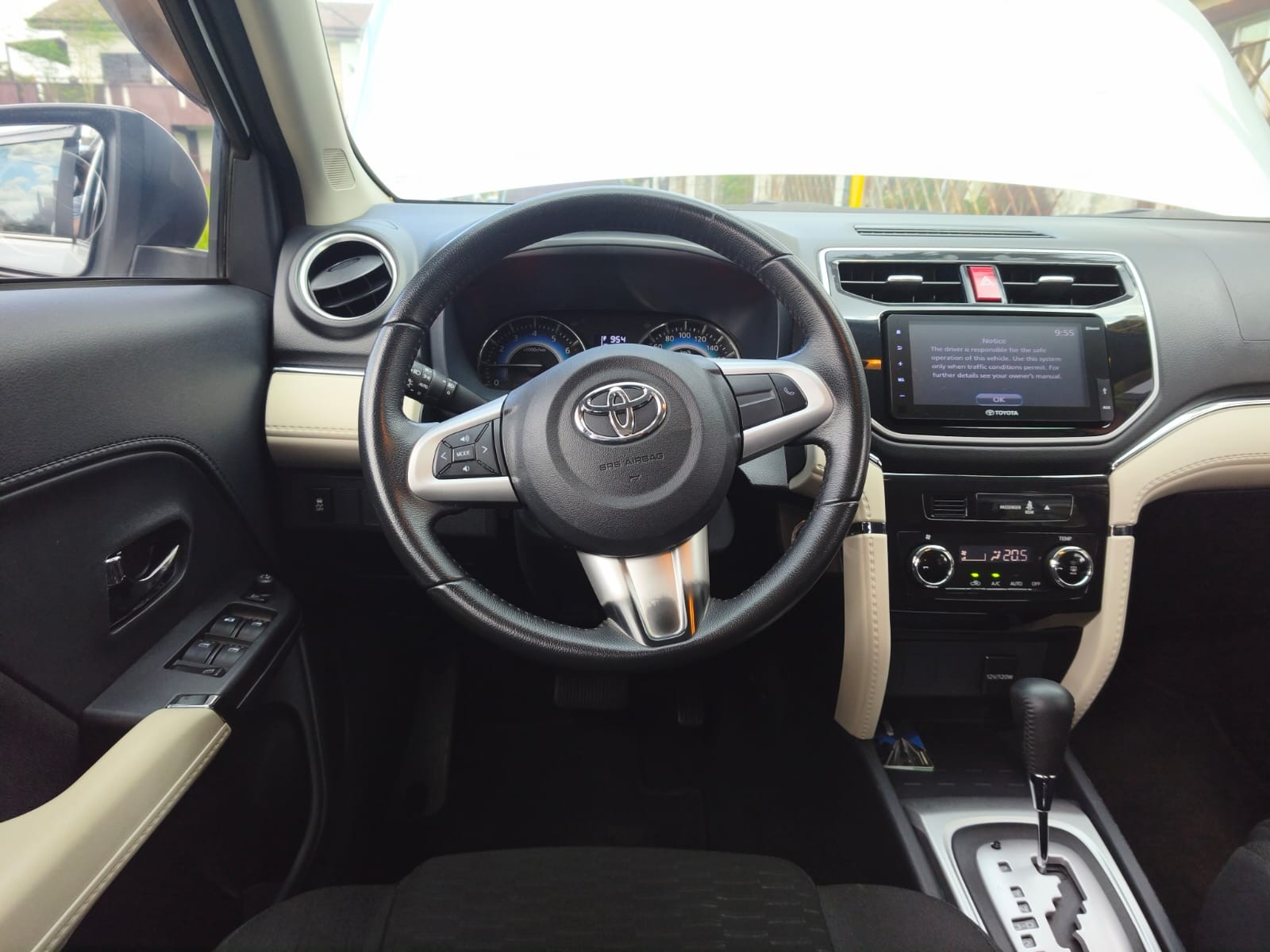 Used 1
                    TOYOTA
                     for Sale Image