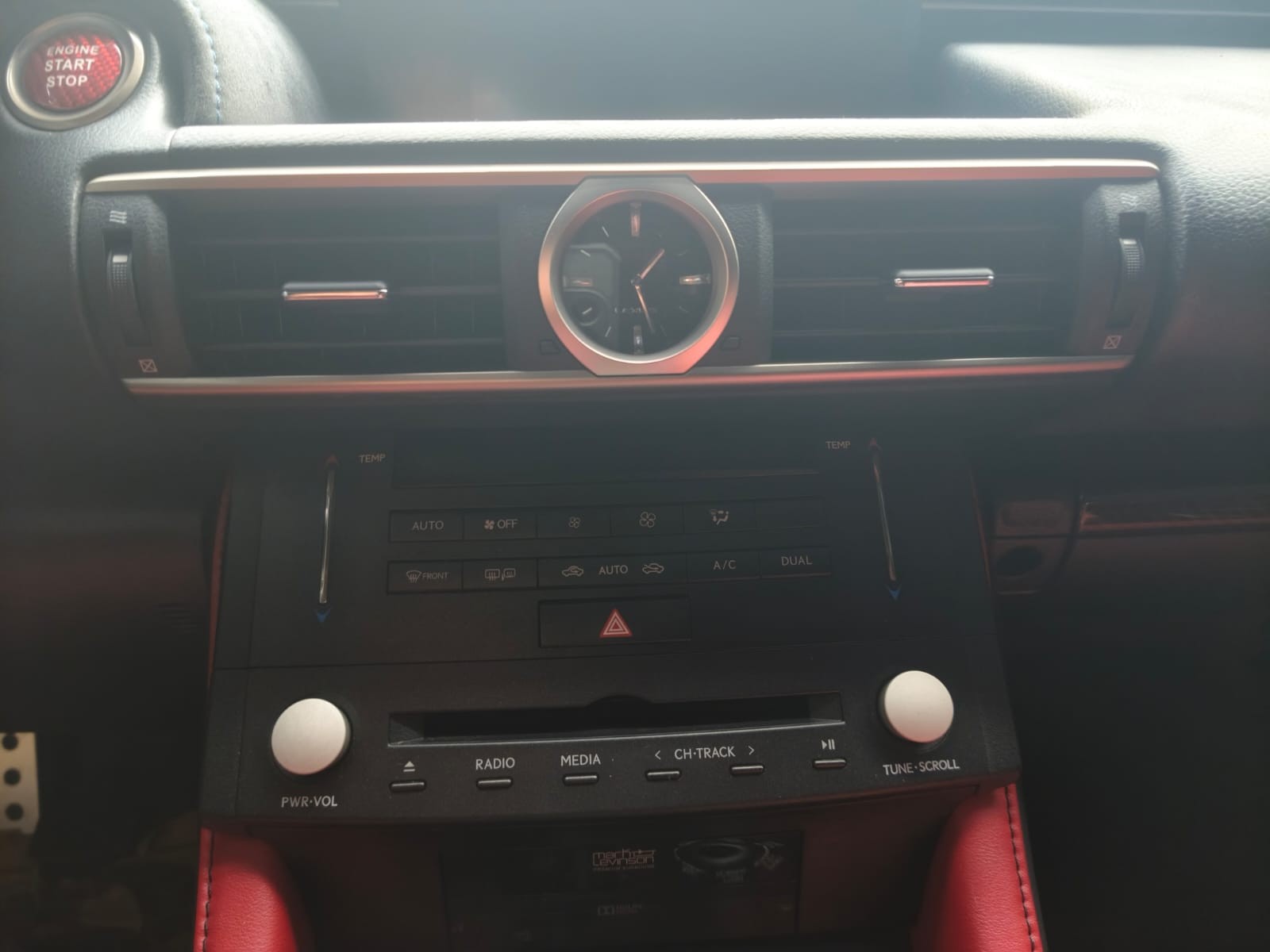 Used 1
                    LEXUS
                     for Sale Image