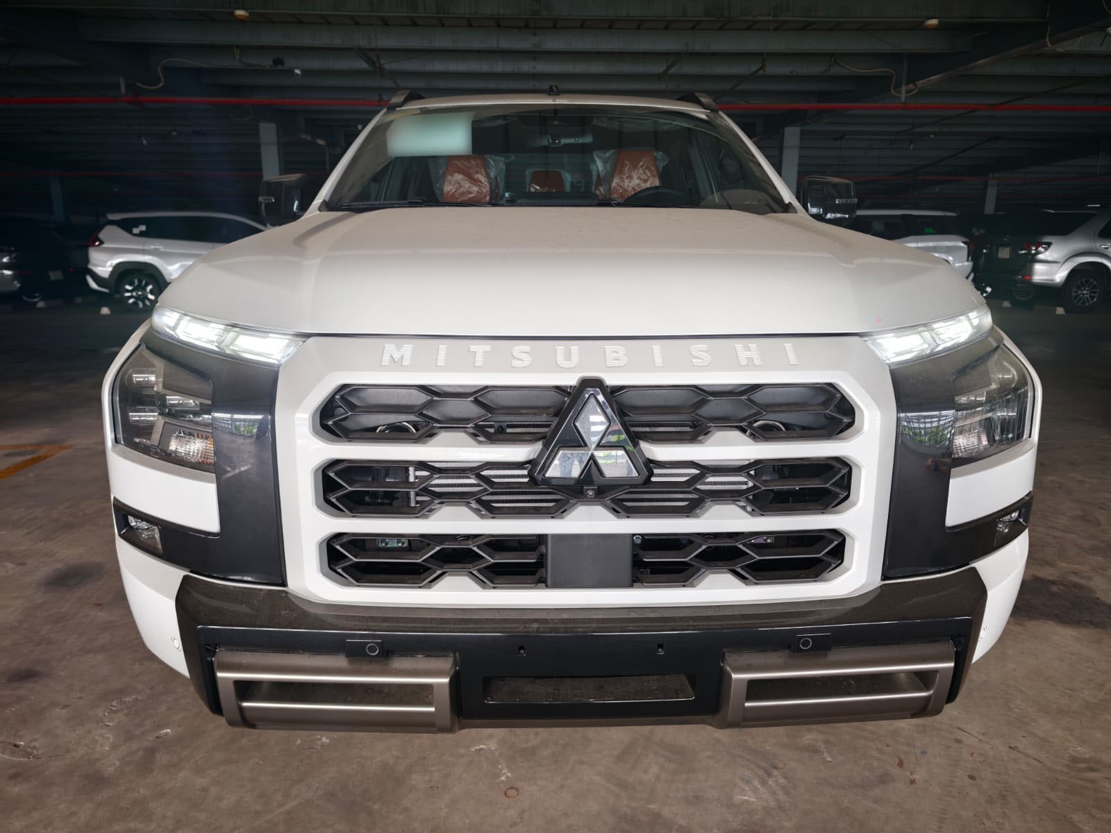 Used 1
                    MITSUBISHI
                     for Sale Image