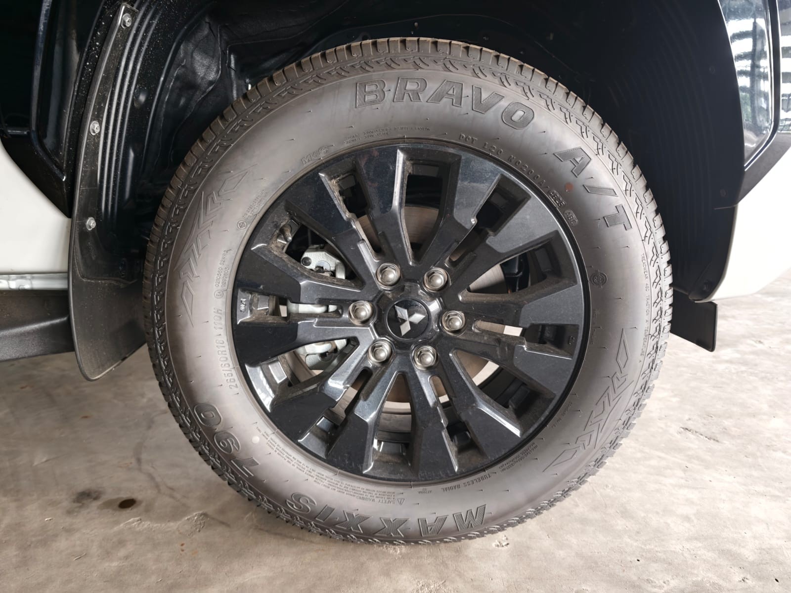 Used 1
                    MITSUBISHI
                     for Sale Image