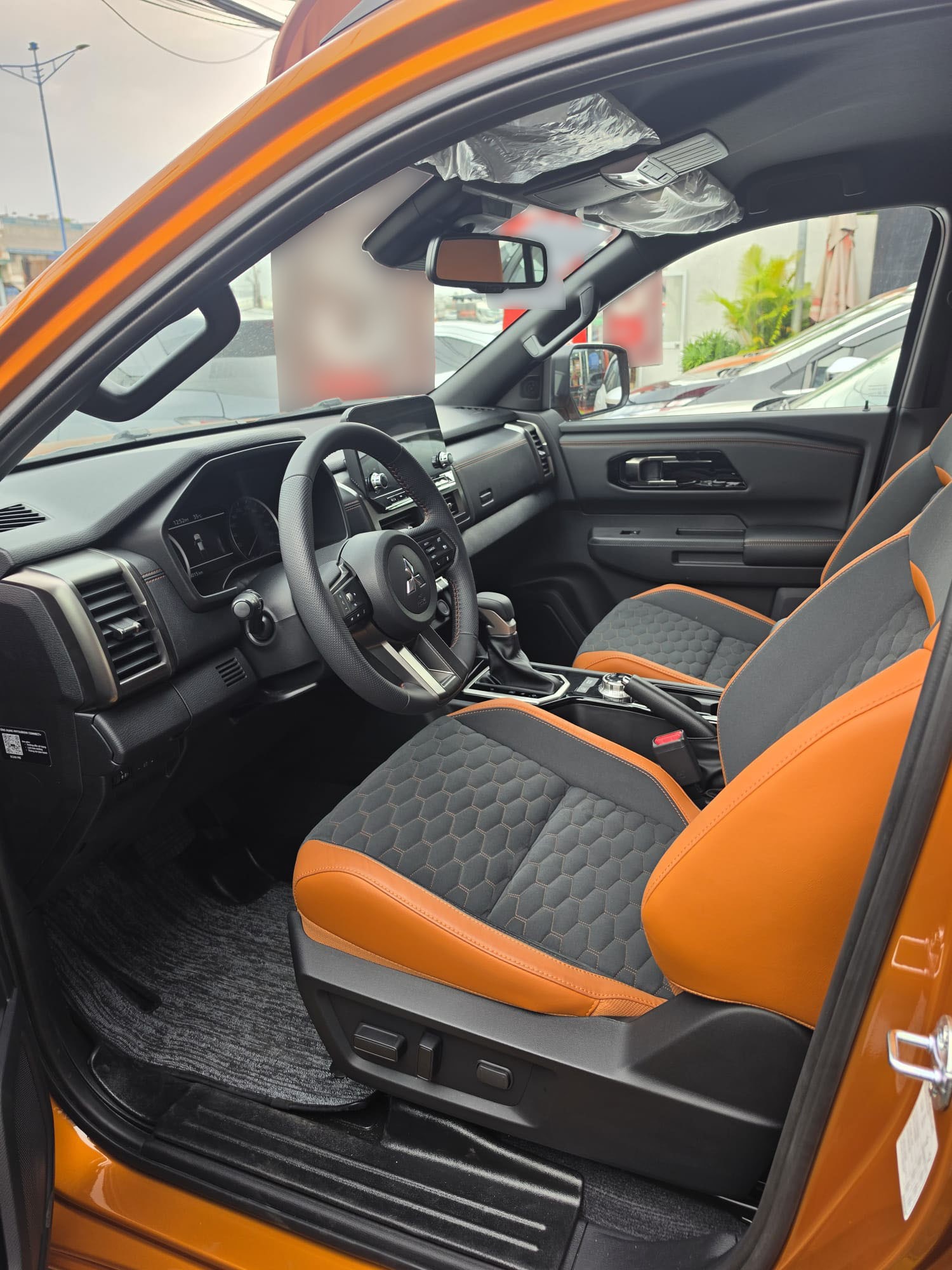 Used 1
                    MITSUBISHI
                     for Sale Image