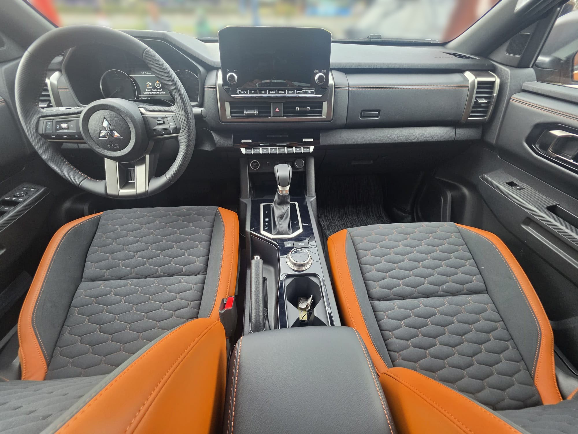 Used 1
                    MITSUBISHI
                     for Sale Image