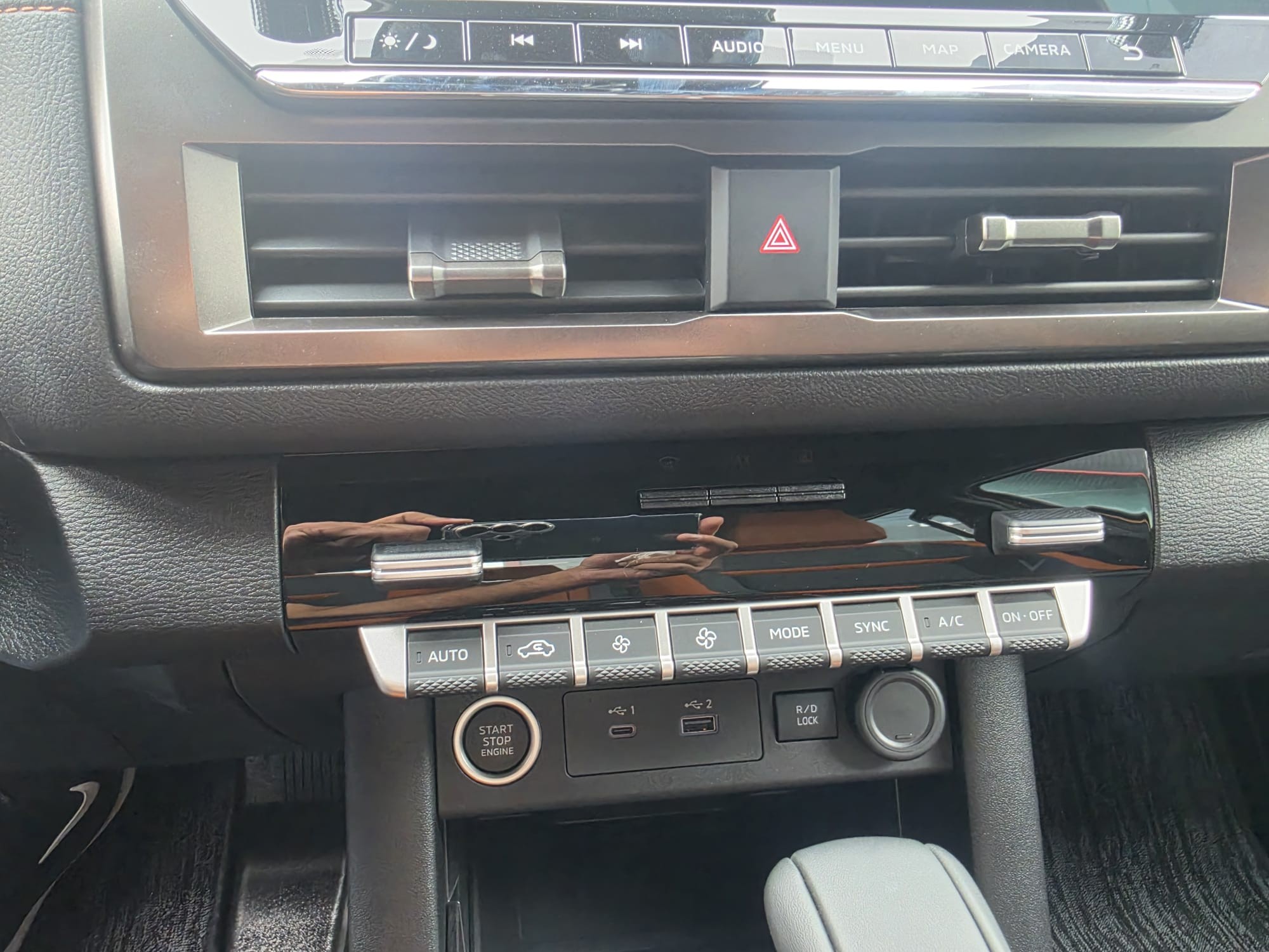 Used 1
                    MITSUBISHI
                     for Sale Image