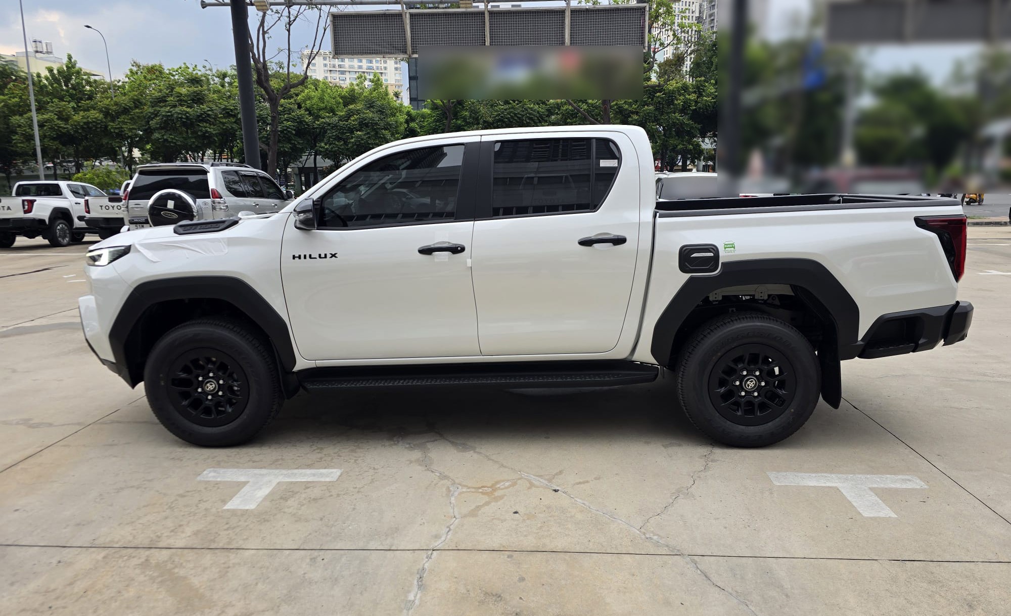 Used 1
                    TOYOTA
                     for Sale Image