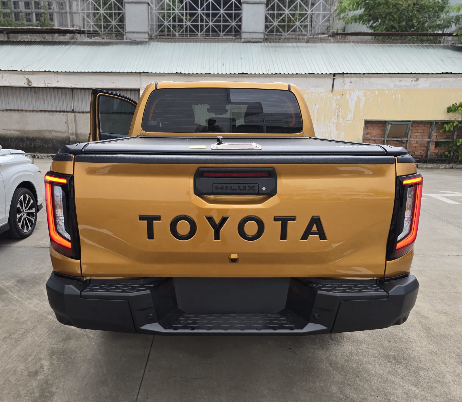 Used 1
                    TOYOTA
                     for Sale Image