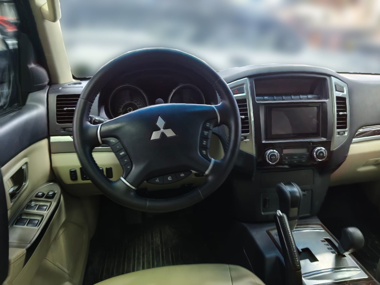 Used 3
                    MITSUBISHI
                     for Sale Image