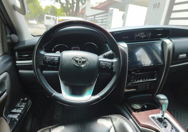 Used 1
                    TOYOTA
                     for Sale Image