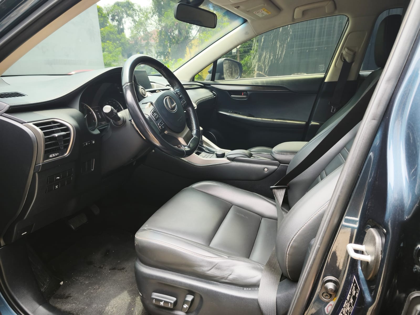 Used 1
                    LEXUS
                     for Sale Image
