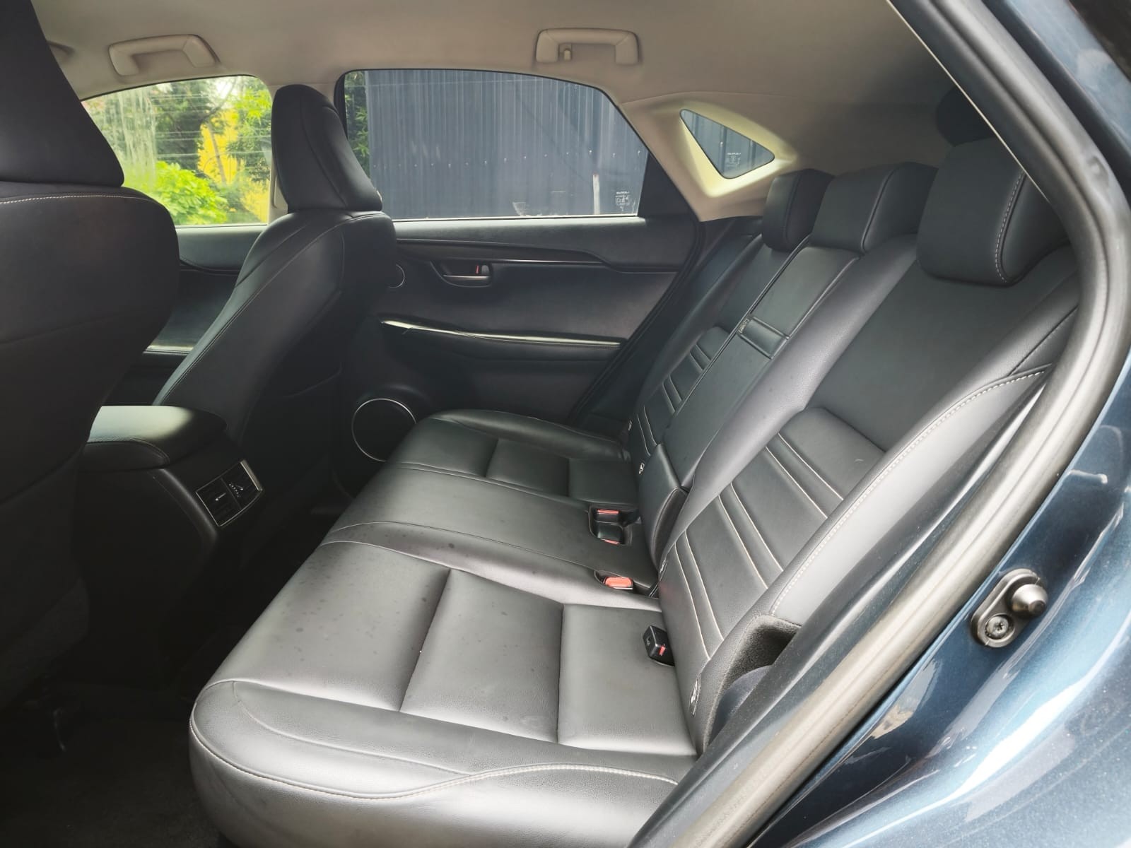 Used 1
                    LEXUS
                     for Sale Image