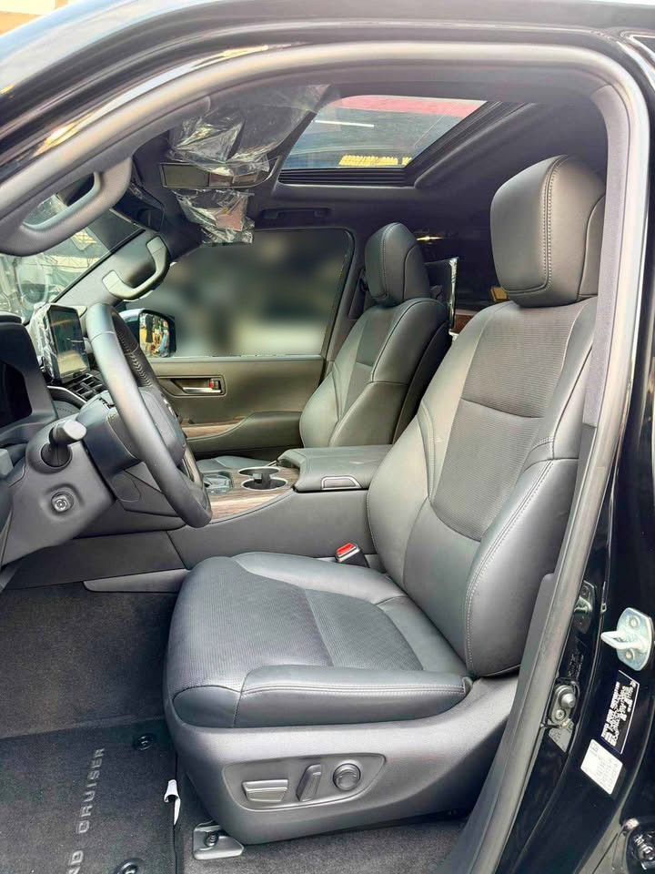 Used 1
                    TOYOTA
                     for Sale Image