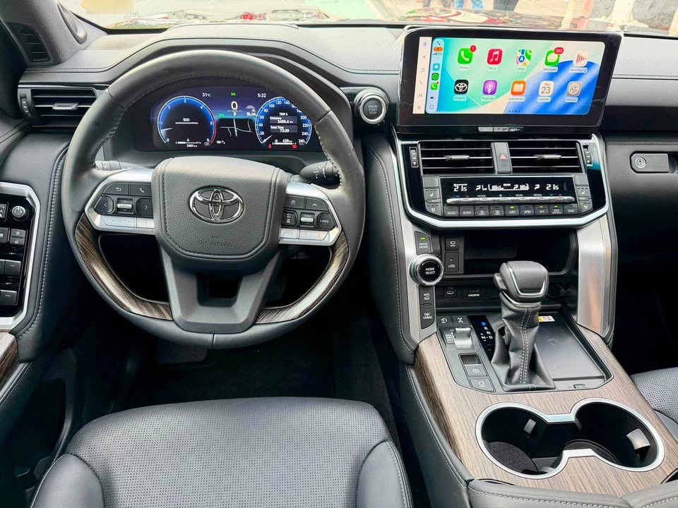 Used 1
                    TOYOTA
                     for Sale Image
