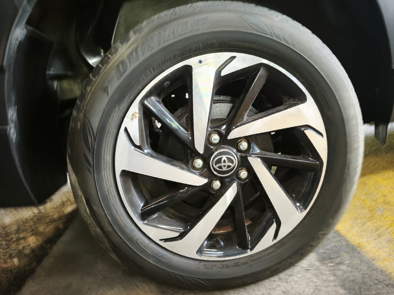 Used 1
                    TOYOTA
                     for Sale Image