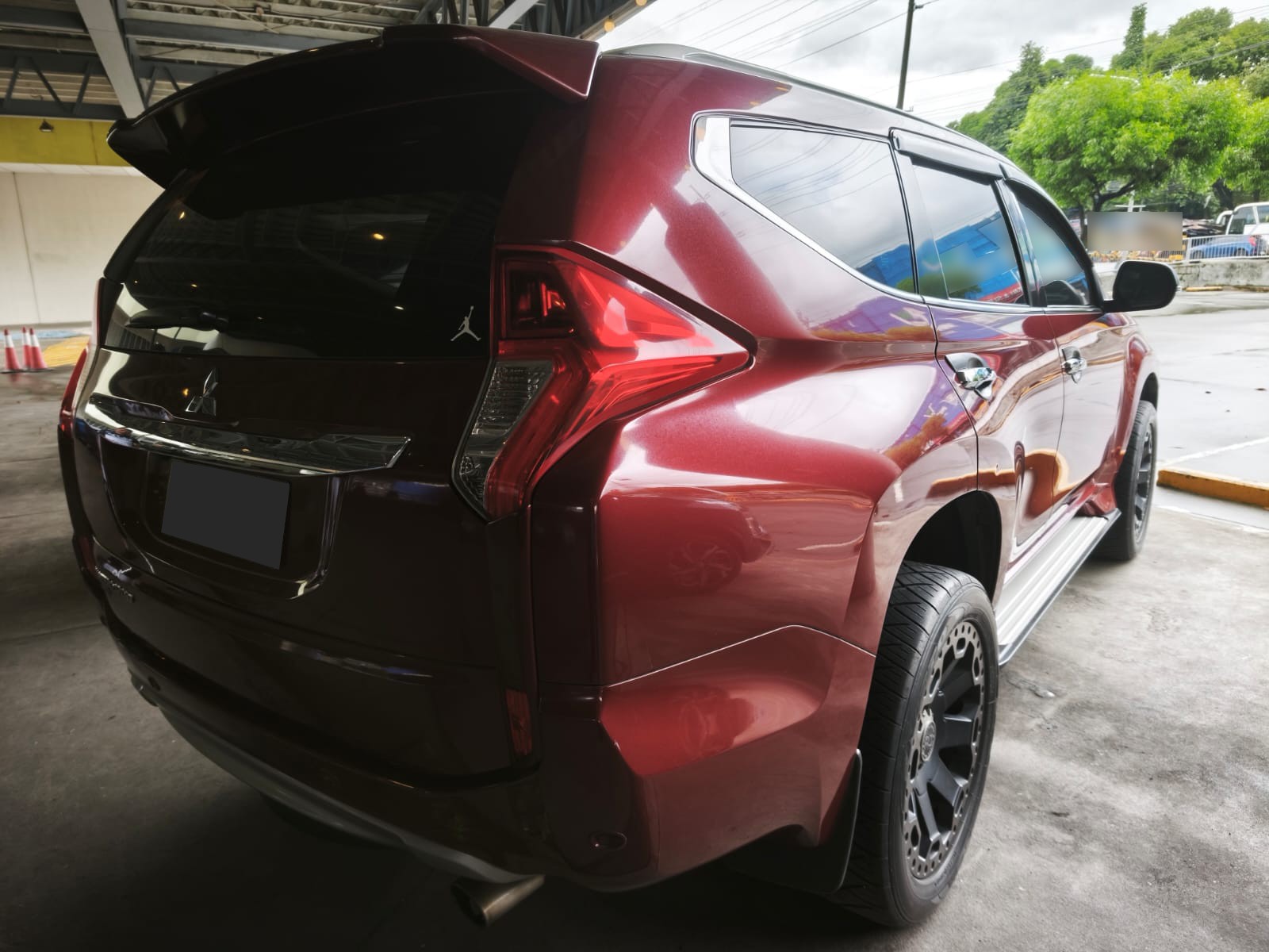 Used 1
                    MITSUBISHI
                     for Sale Image