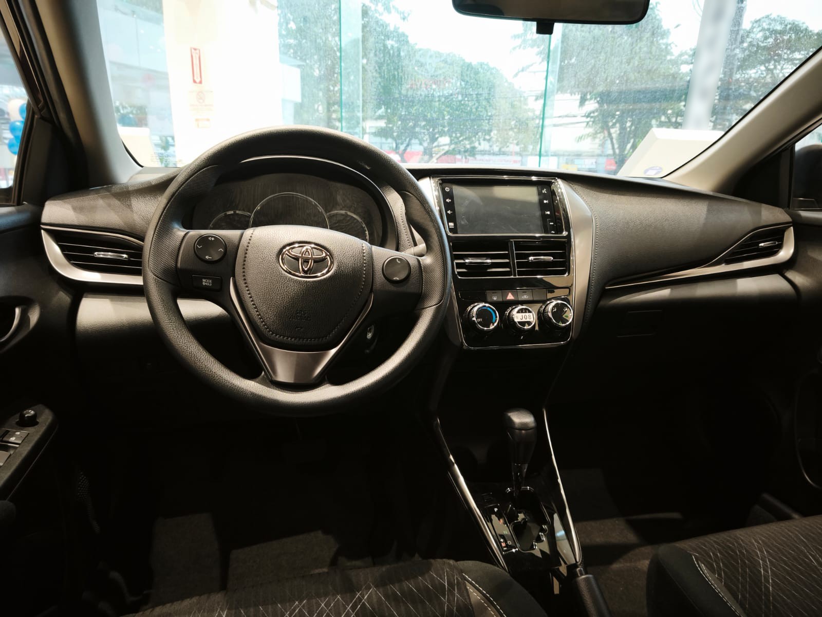 Used 1
                    TOYOTA
                     for Sale Image