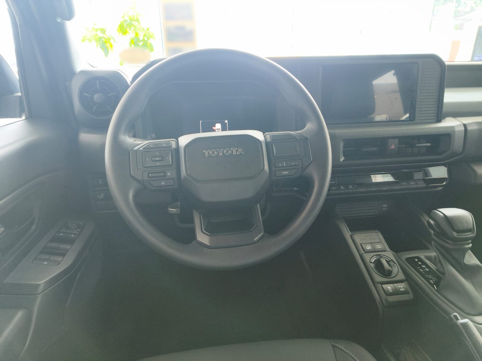 Used 1
                    TOYOTA
                     for Sale Image