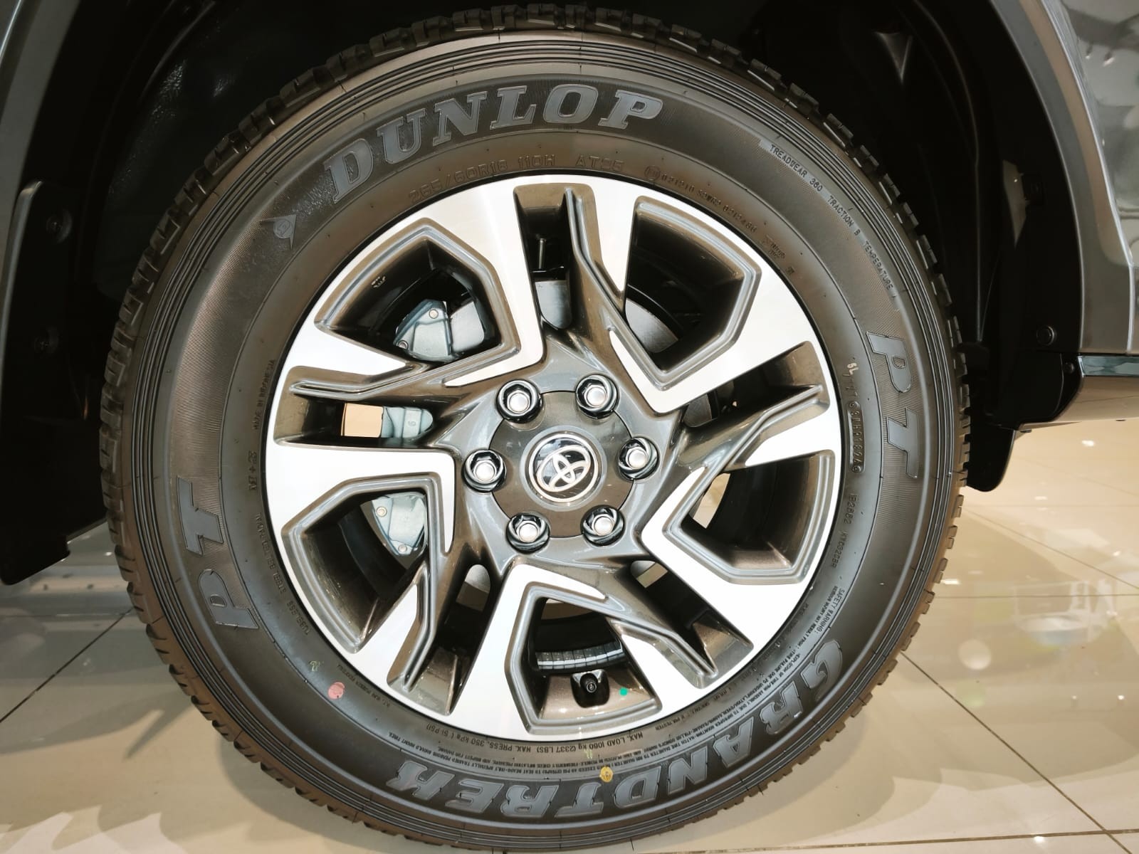 Used 1
                    TOYOTA
                     for Sale Image