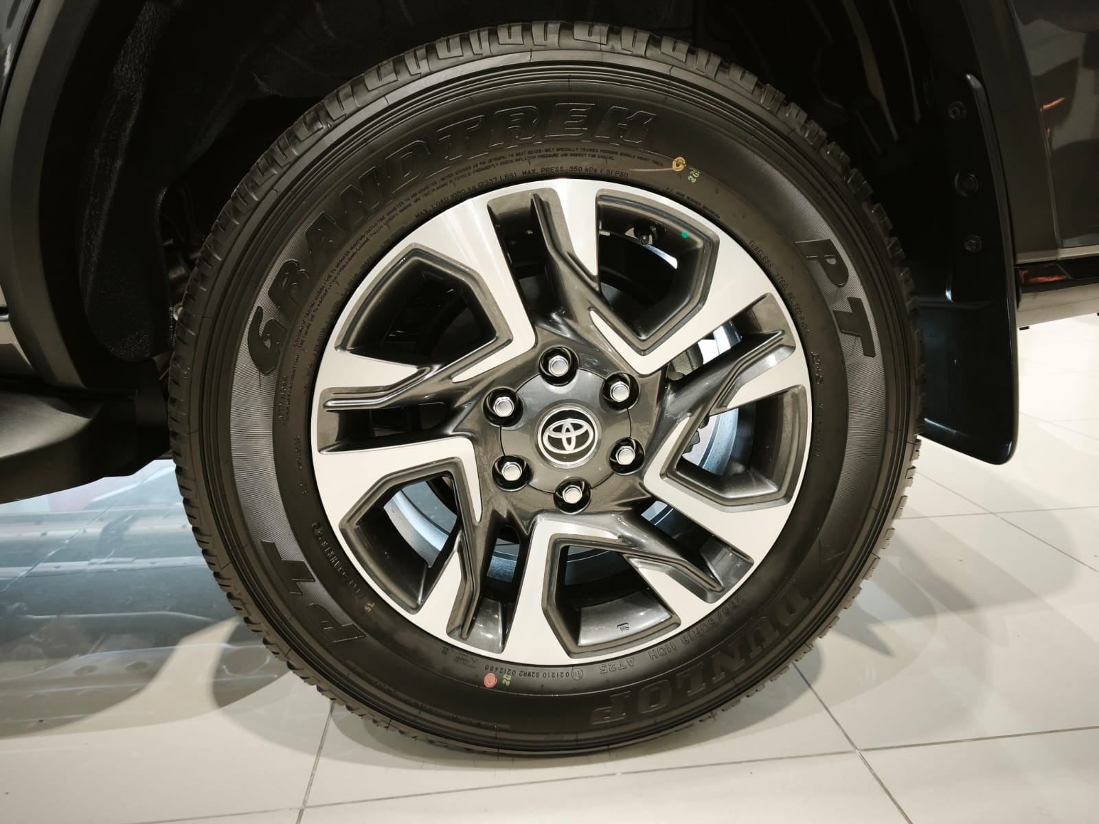 Used 1
                    TOYOTA
                     for Sale Image