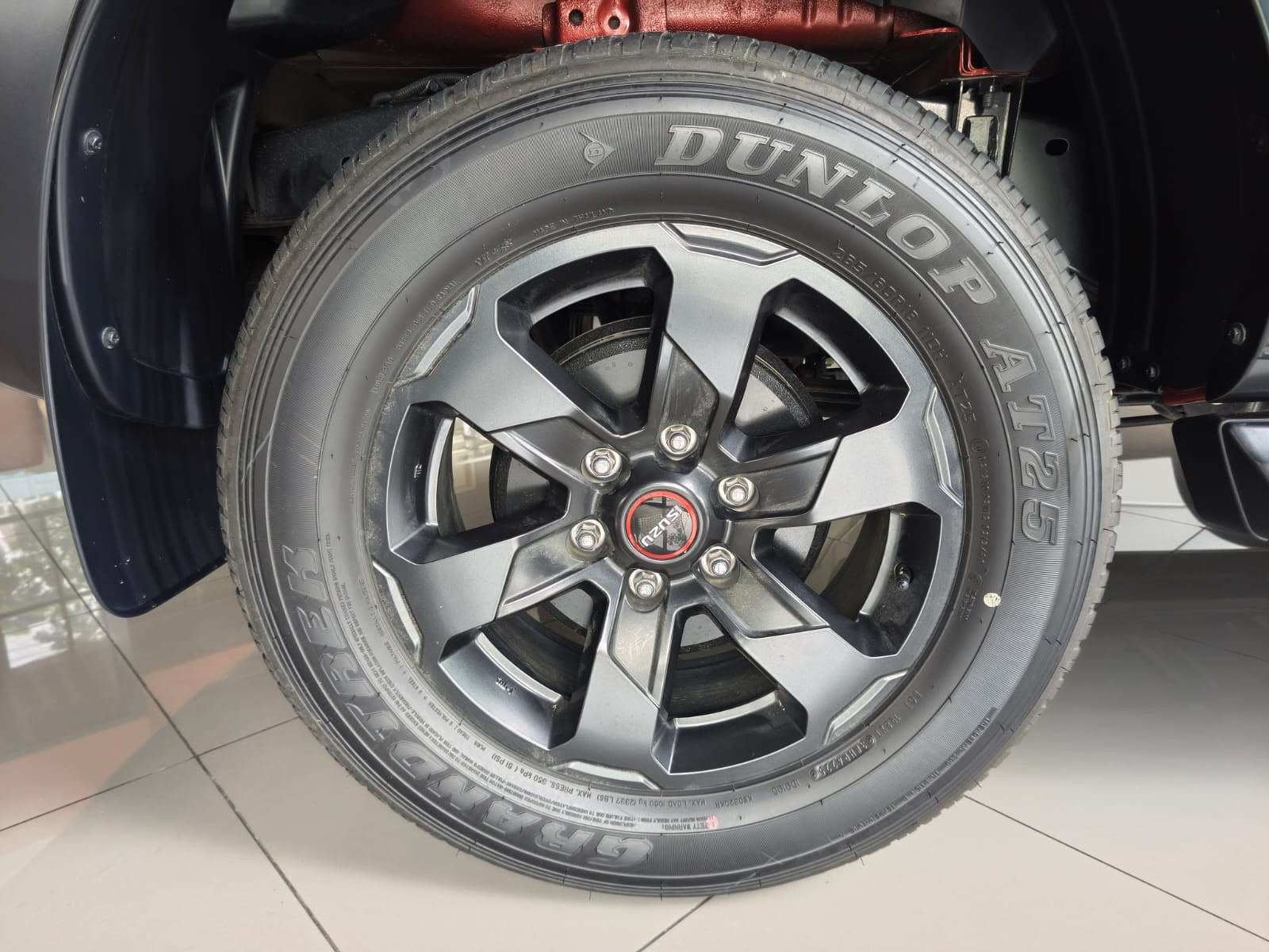 Used 1
                    ISUZU
                     for Sale Image