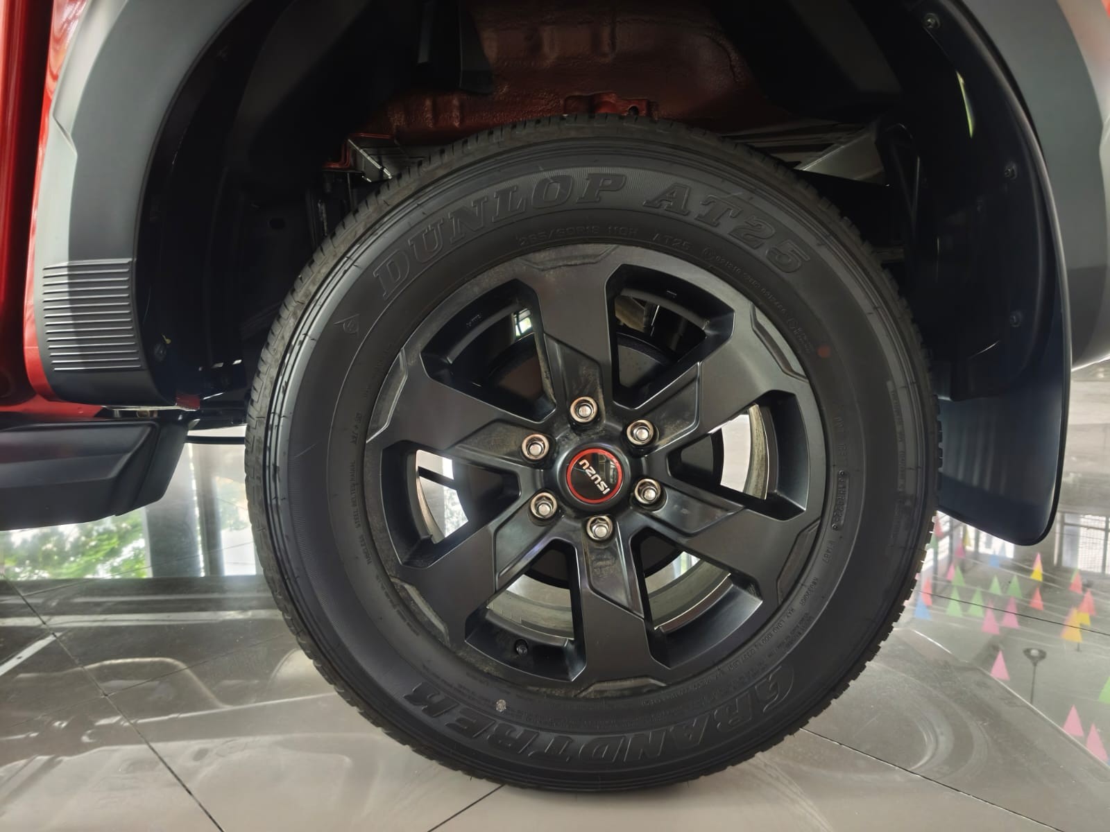 Used 1
                    ISUZU
                     for Sale Image