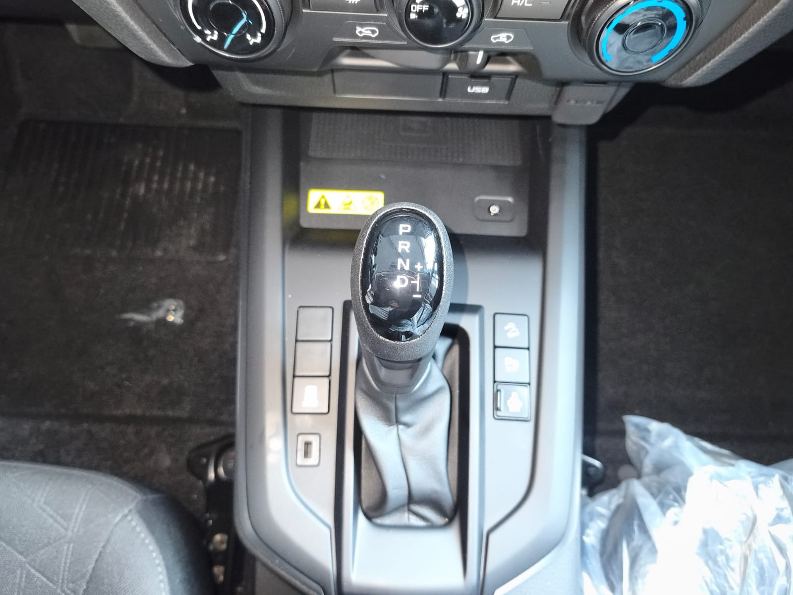 Used 1
                    ISUZU
                     for Sale Image