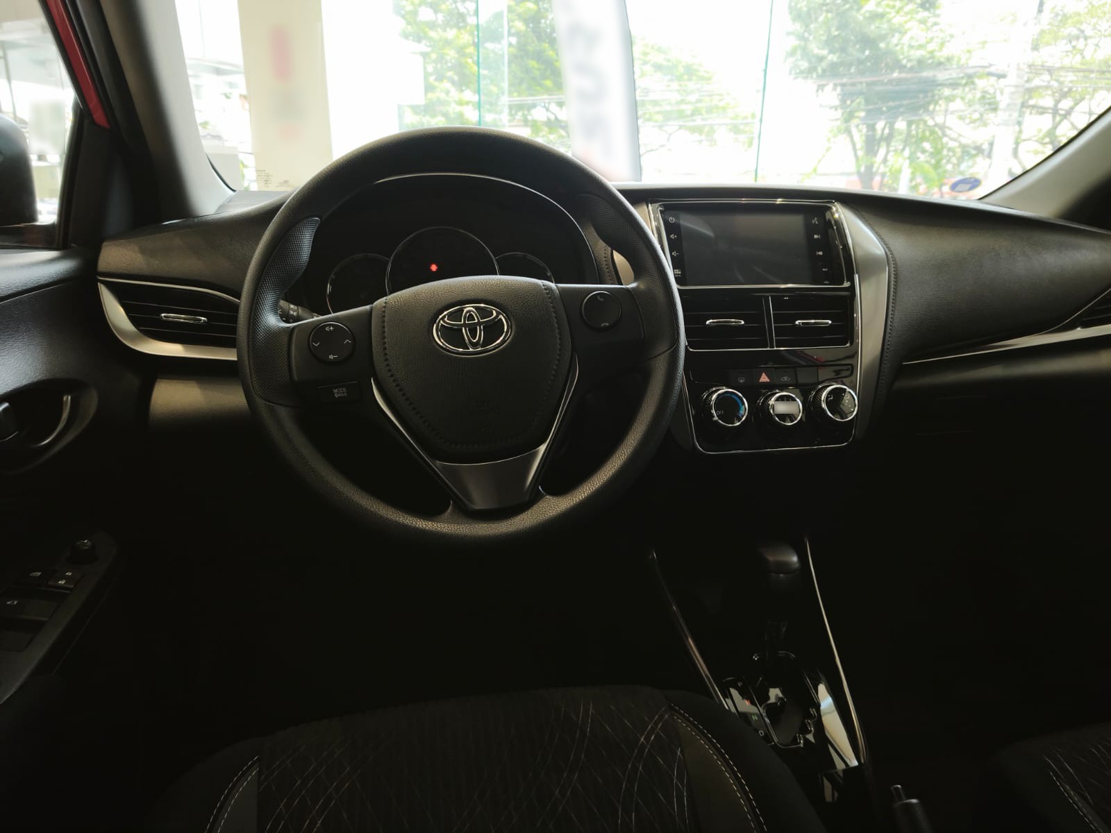 Used 1
                    TOYOTA
                     for Sale Image