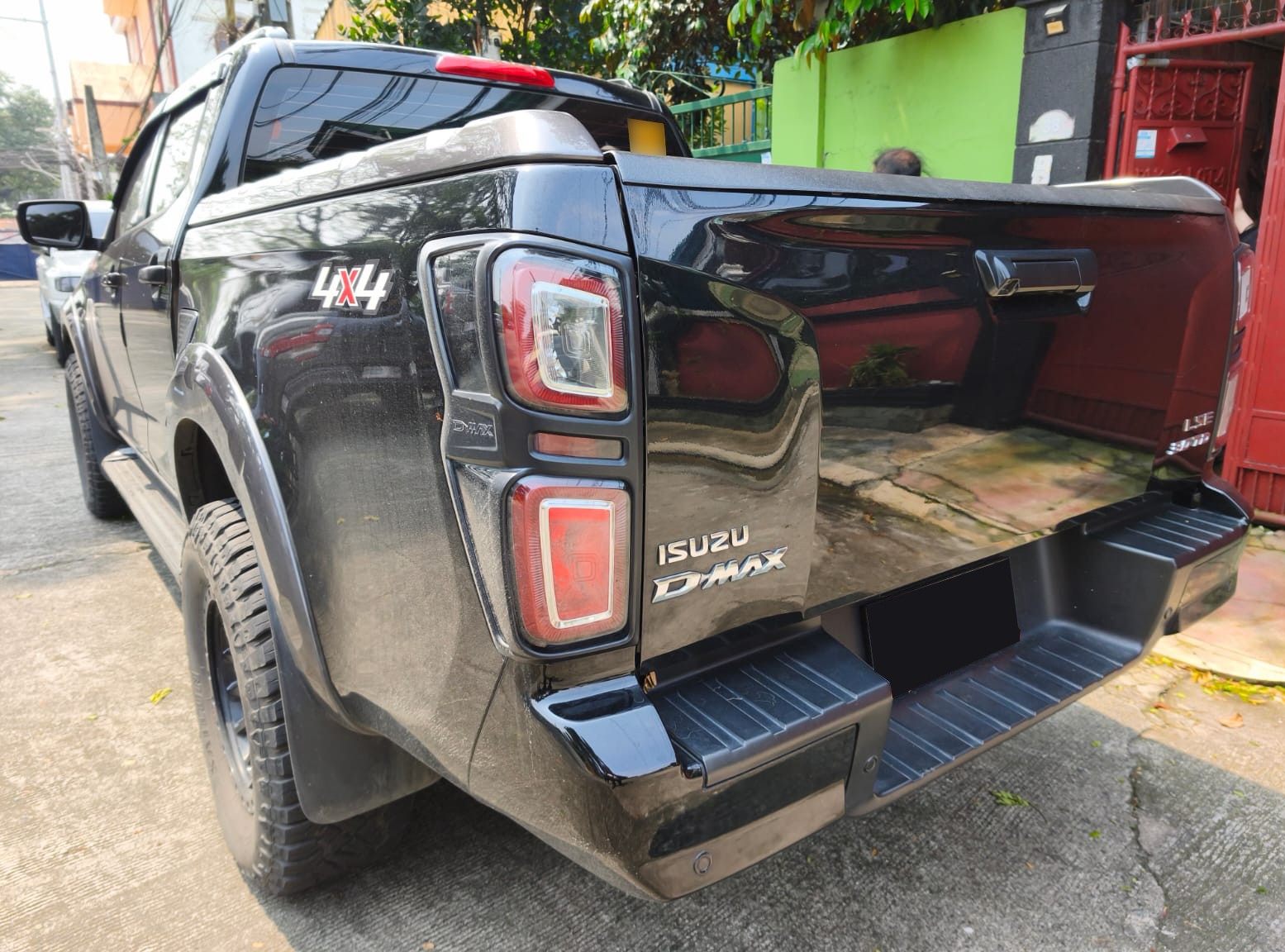 Used 1
                    ISUZU
                     for Sale Image