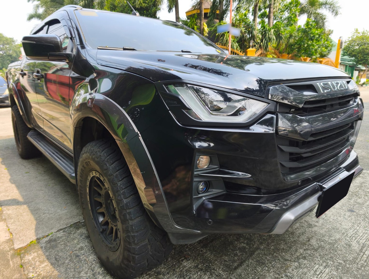 Used 1
                    ISUZU
                     for Sale Image