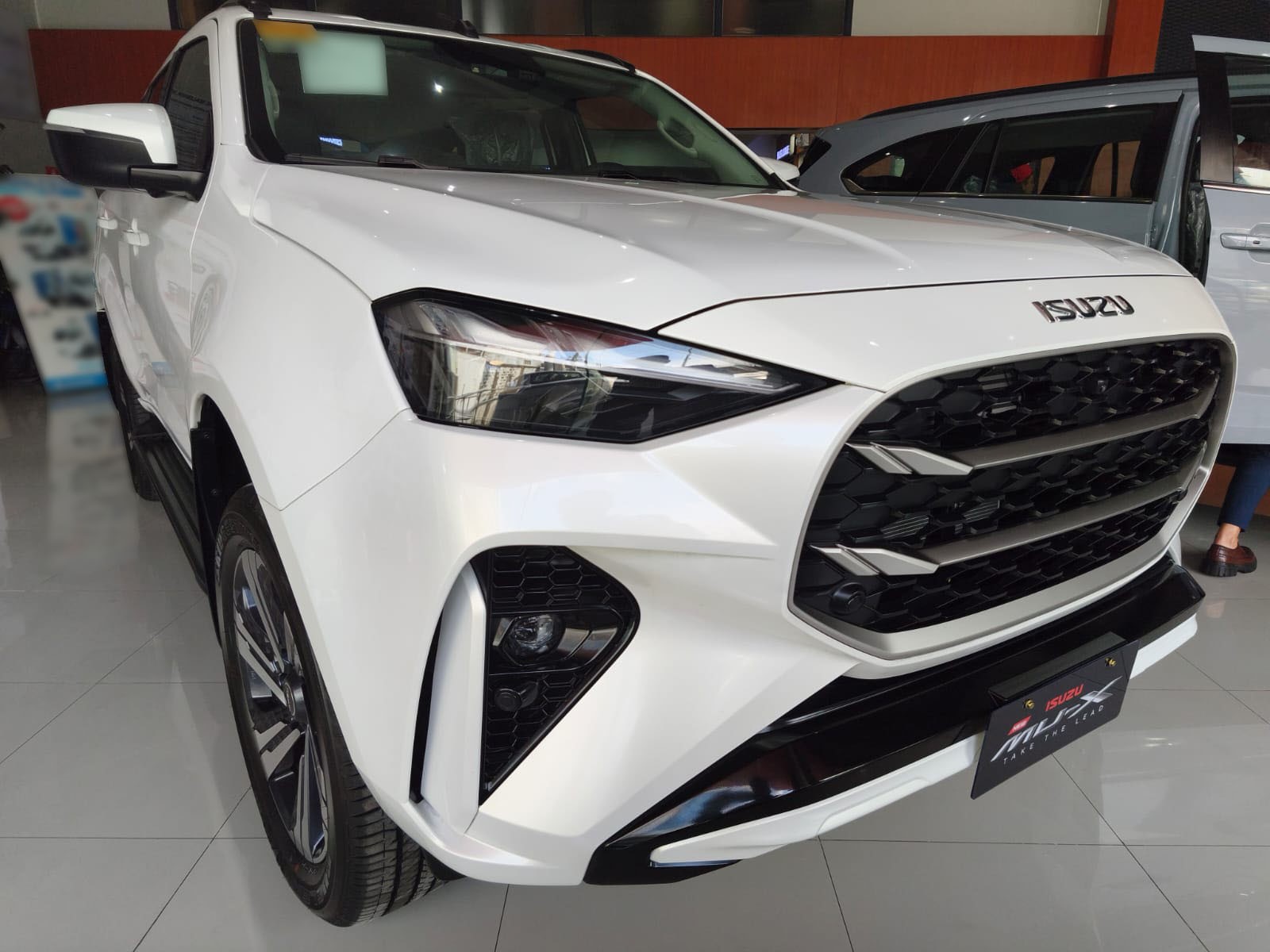 Used 1
                    ISUZU
                     for Sale Image