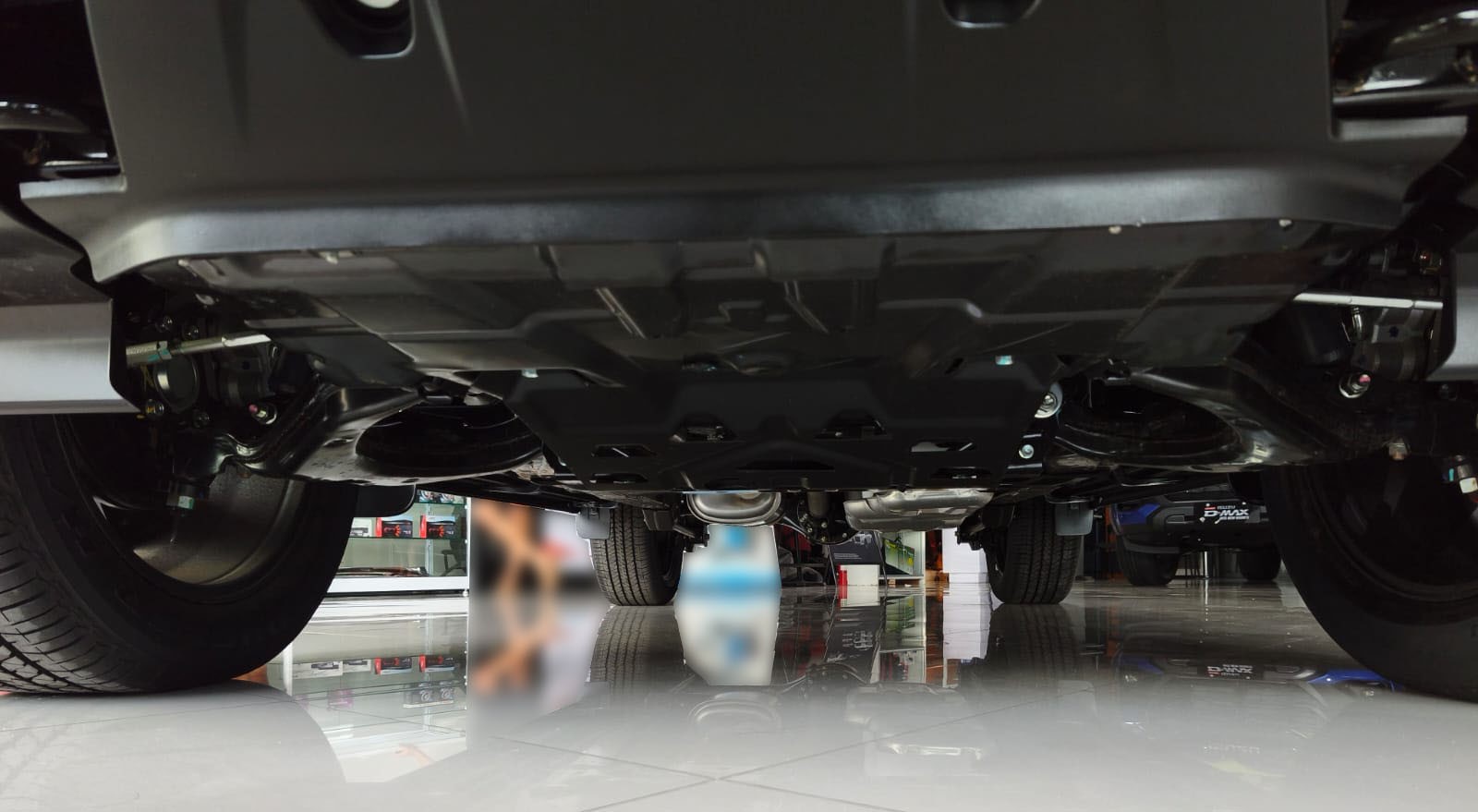 Used 1
                    ISUZU
                     for Sale Image