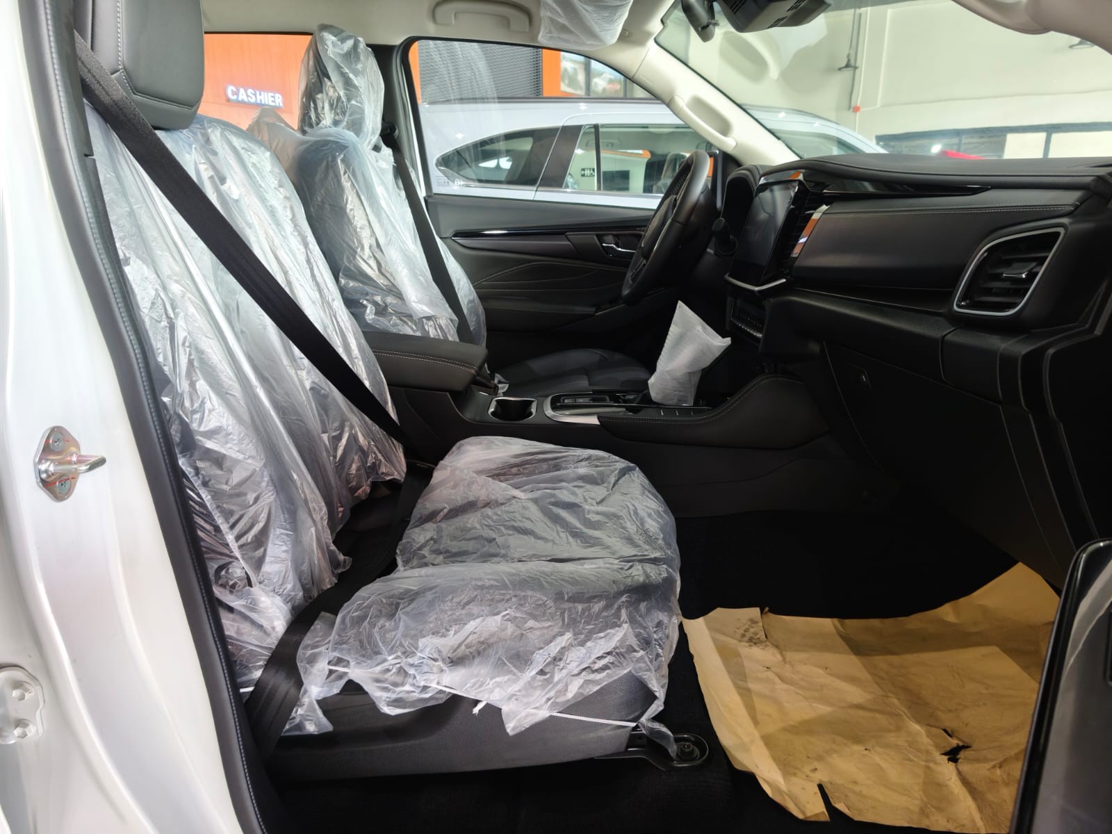 Used 1
                    ISUZU
                     for Sale Image
