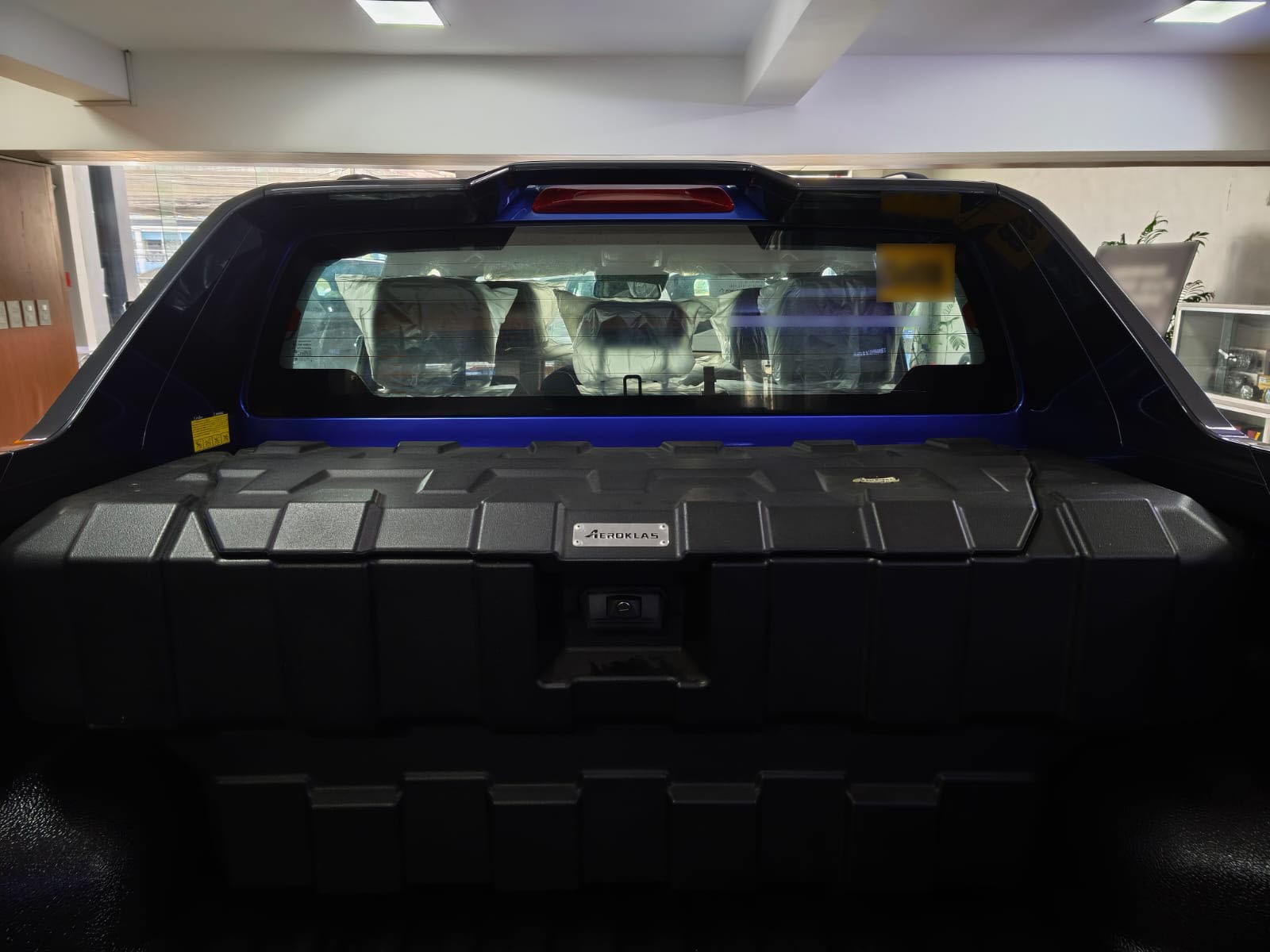 Used 1
                    ISUZU
                     for Sale Image