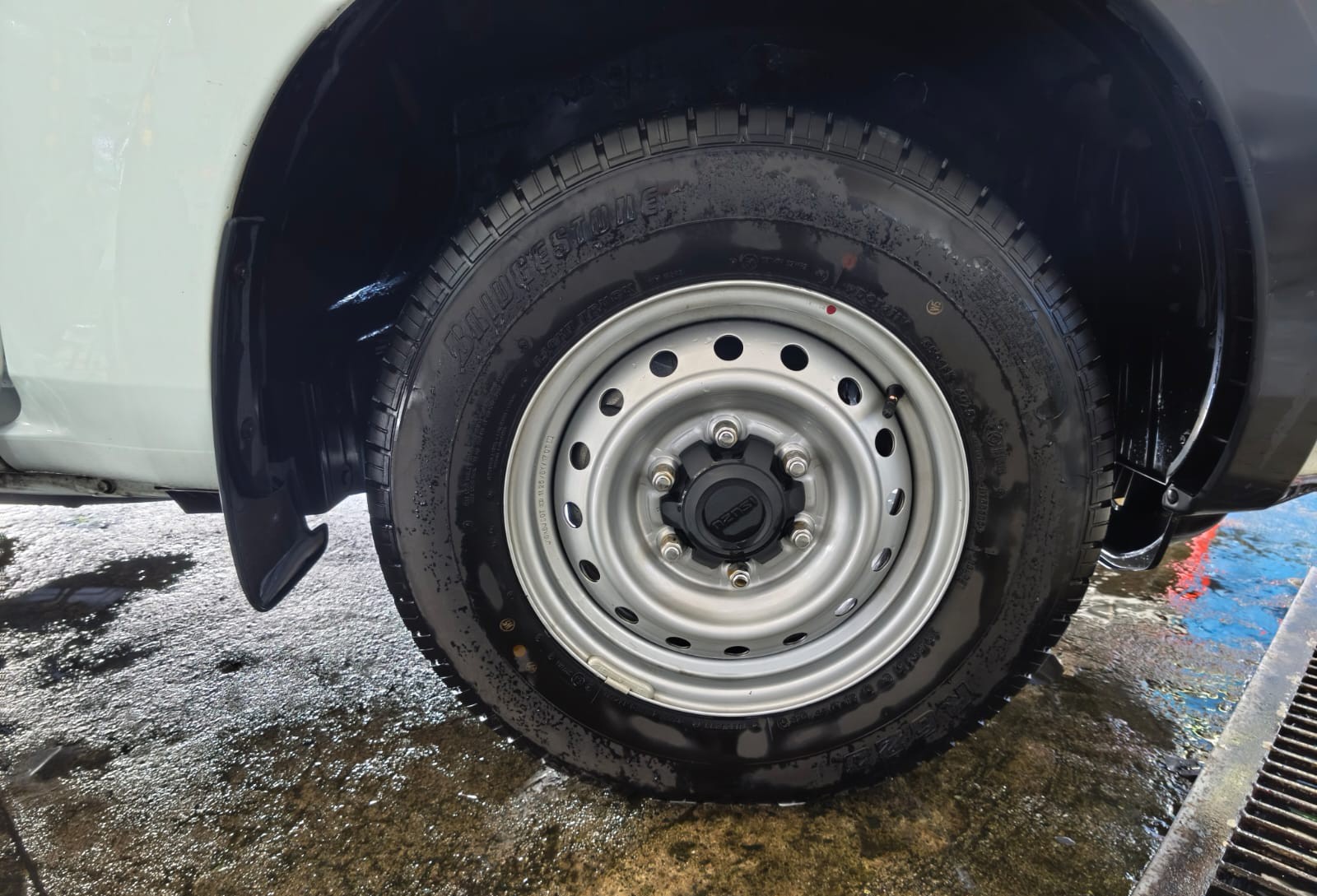 Used 1
                    ISUZU
                     for Sale Image