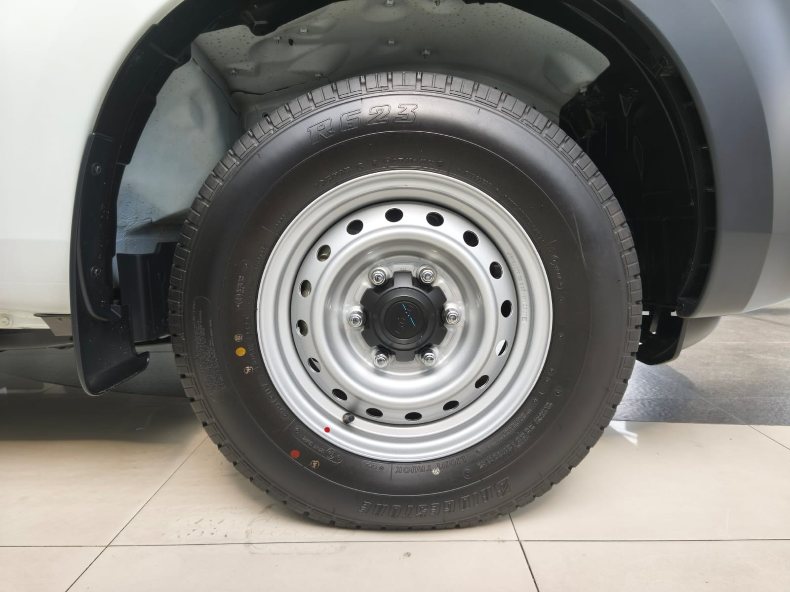Used 1
                    ISUZU
                     for Sale Image