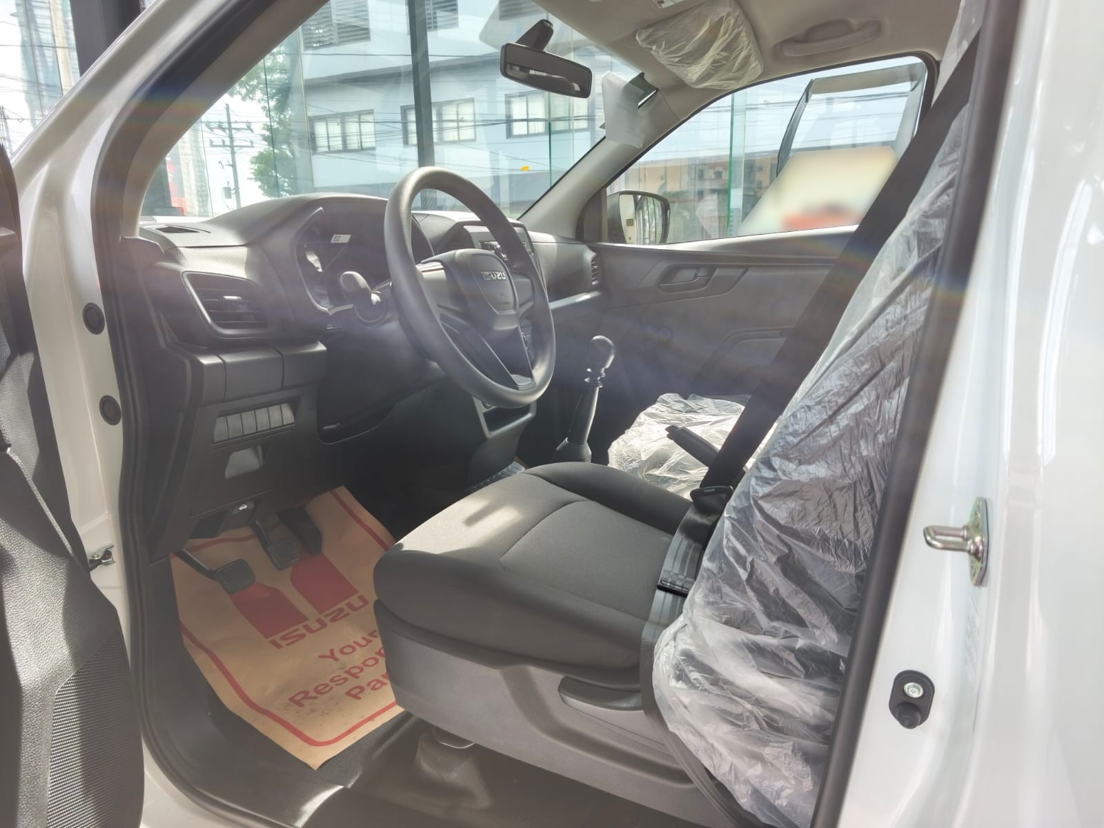 Used 1
                    ISUZU
                     for Sale Image