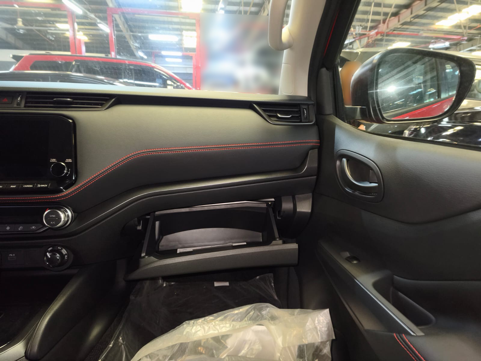 Used 1
                    NISSAN
                     for Sale Image