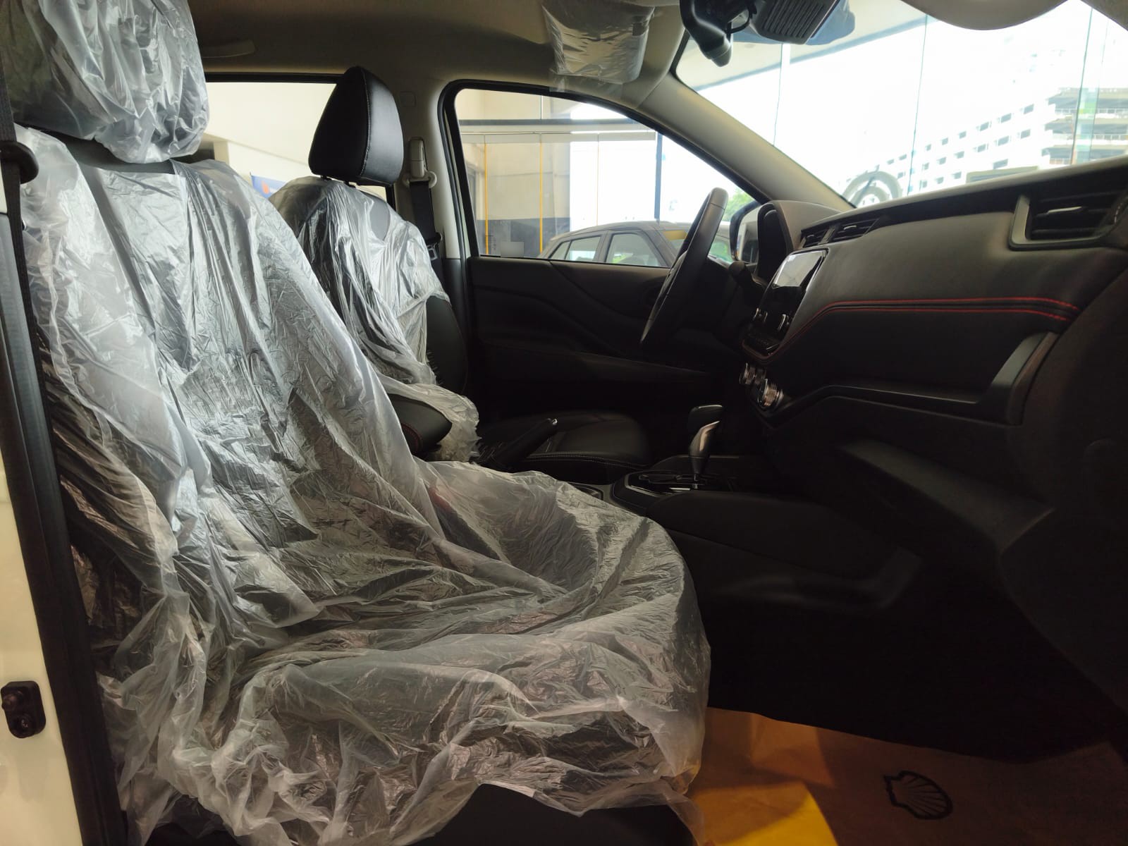 Used 1
                    NISSAN
                     for Sale Image