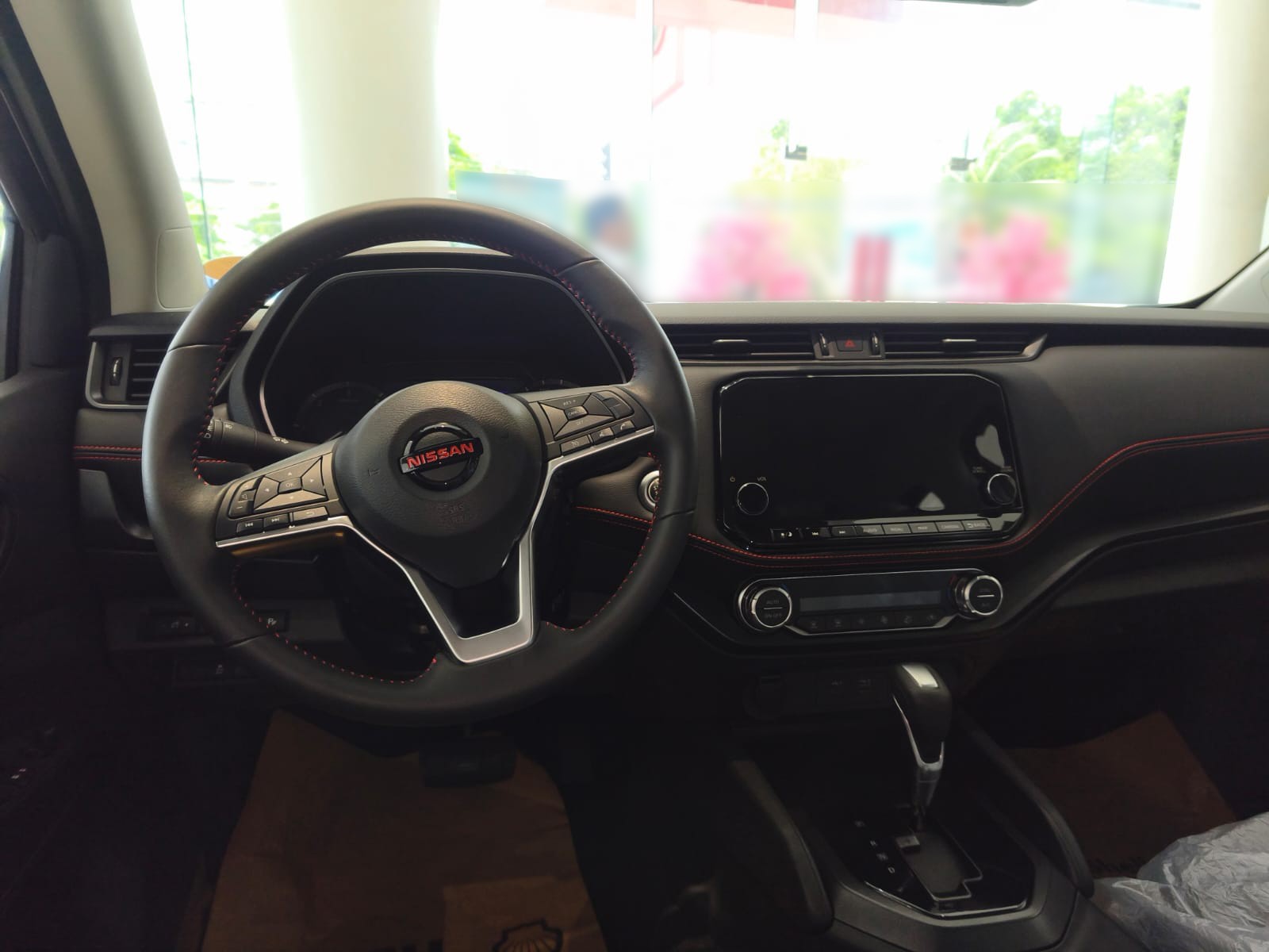 Used 1
                    NISSAN
                     for Sale Image