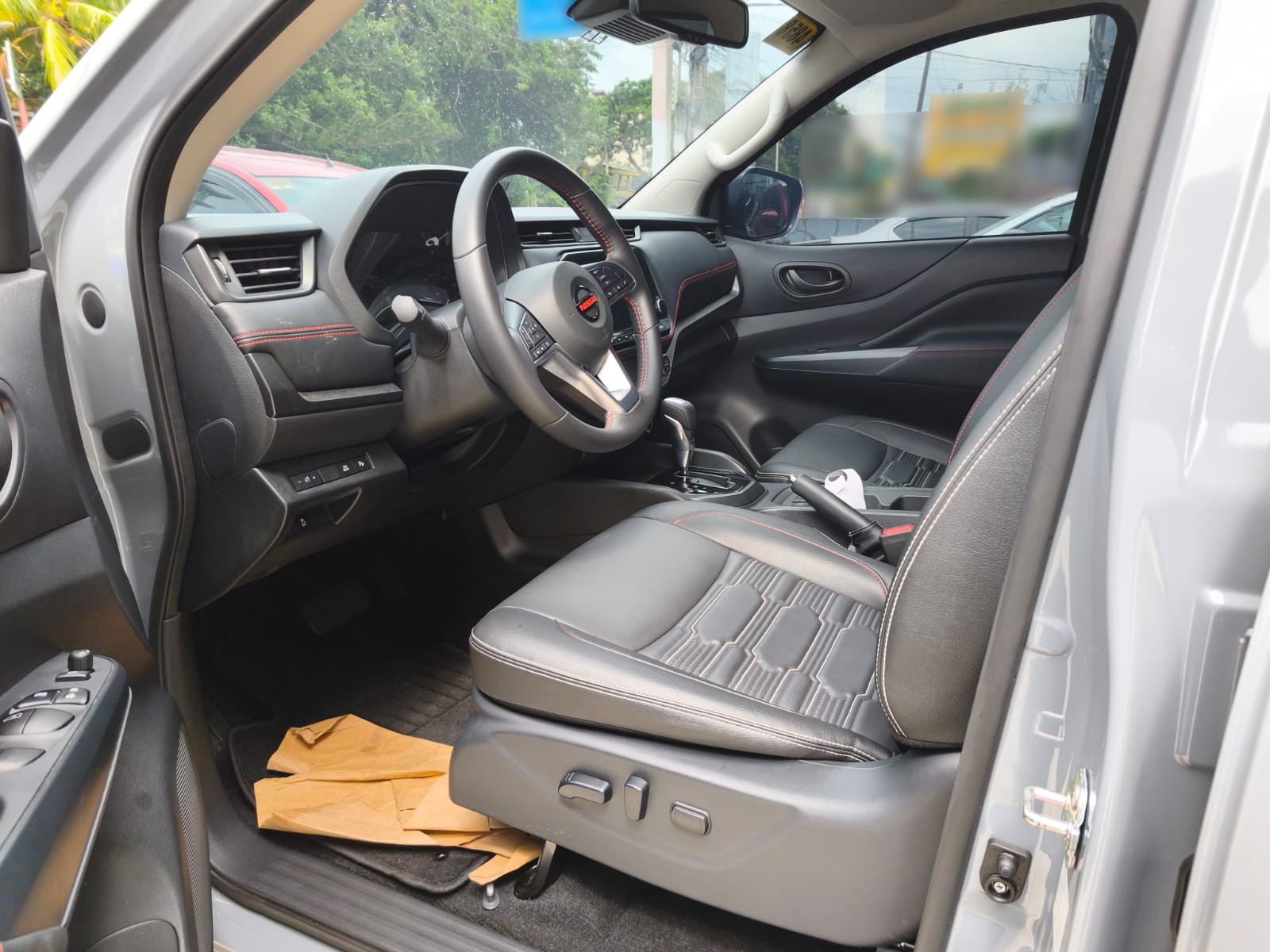 Used 1
                    NISSAN
                     for Sale Image