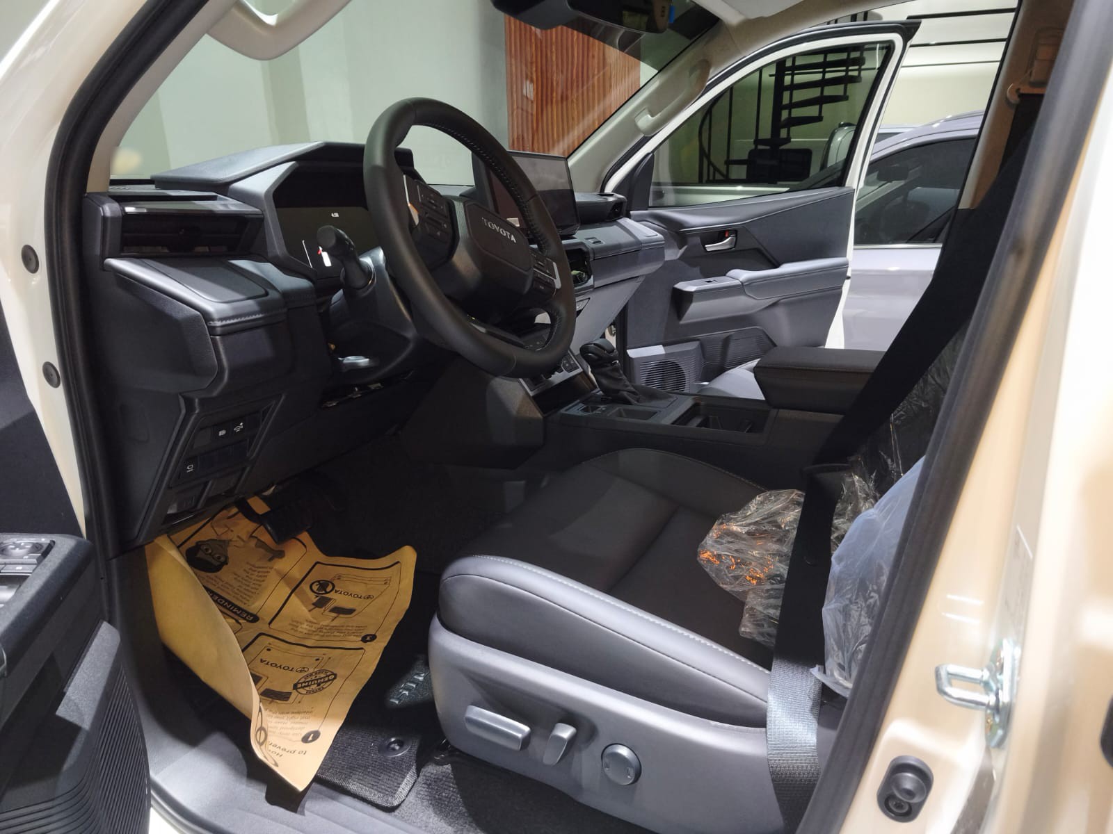 Used 1
                    TOYOTA
                     for Sale Image