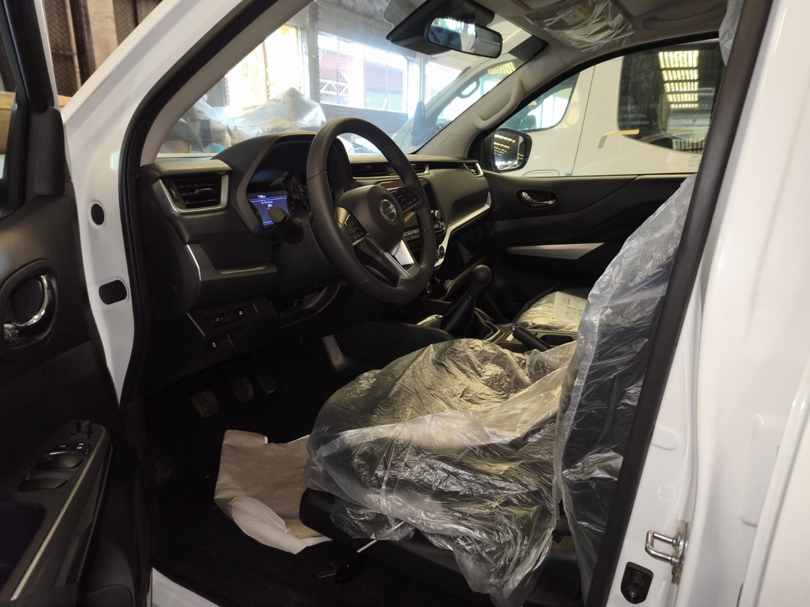 Used 1
                    NISSAN
                     for Sale Image