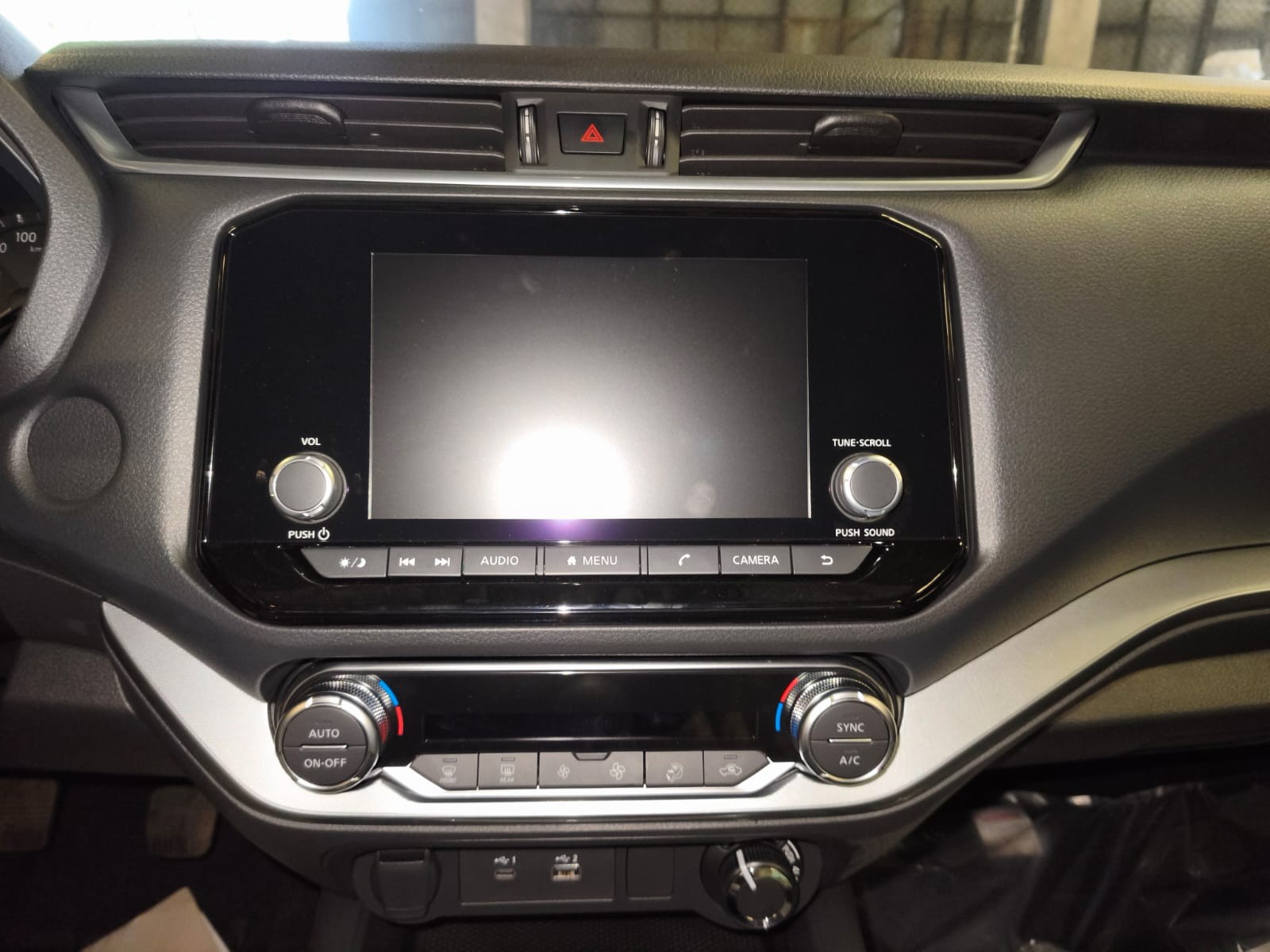 Used 1
                    NISSAN
                     for Sale Image
