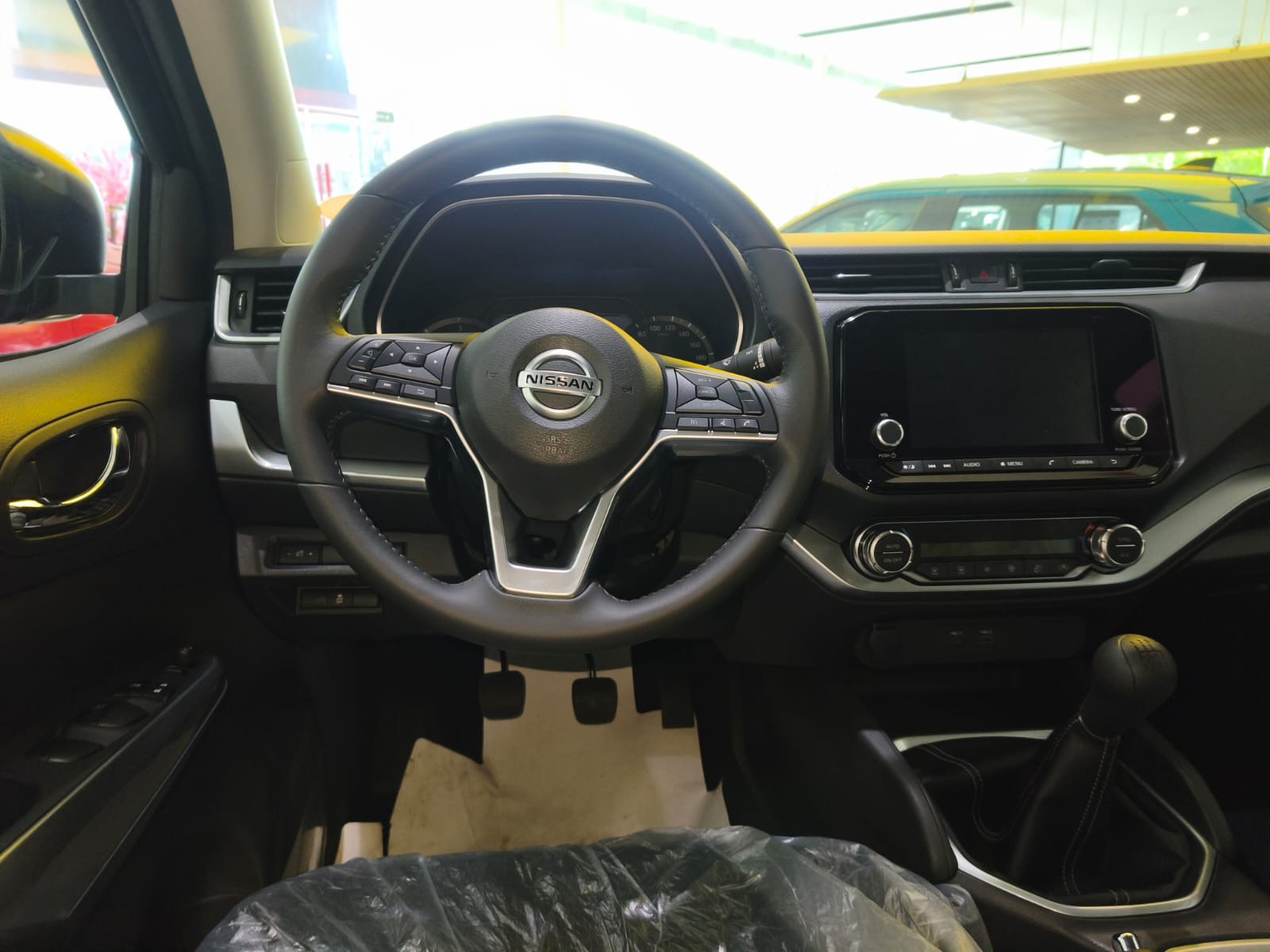 Used 1
                    NISSAN
                     for Sale Image