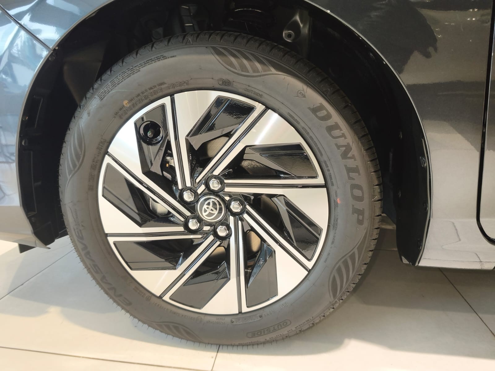 Used 1
                    TOYOTA
                     for Sale Image