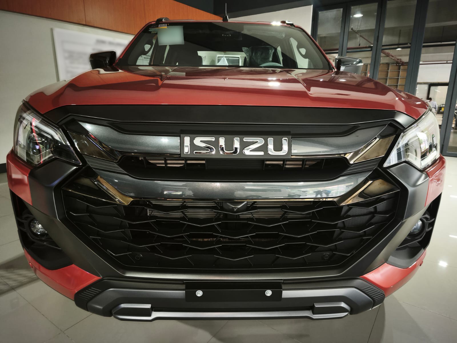 Used 1
                    ISUZU
                     for Sale Image