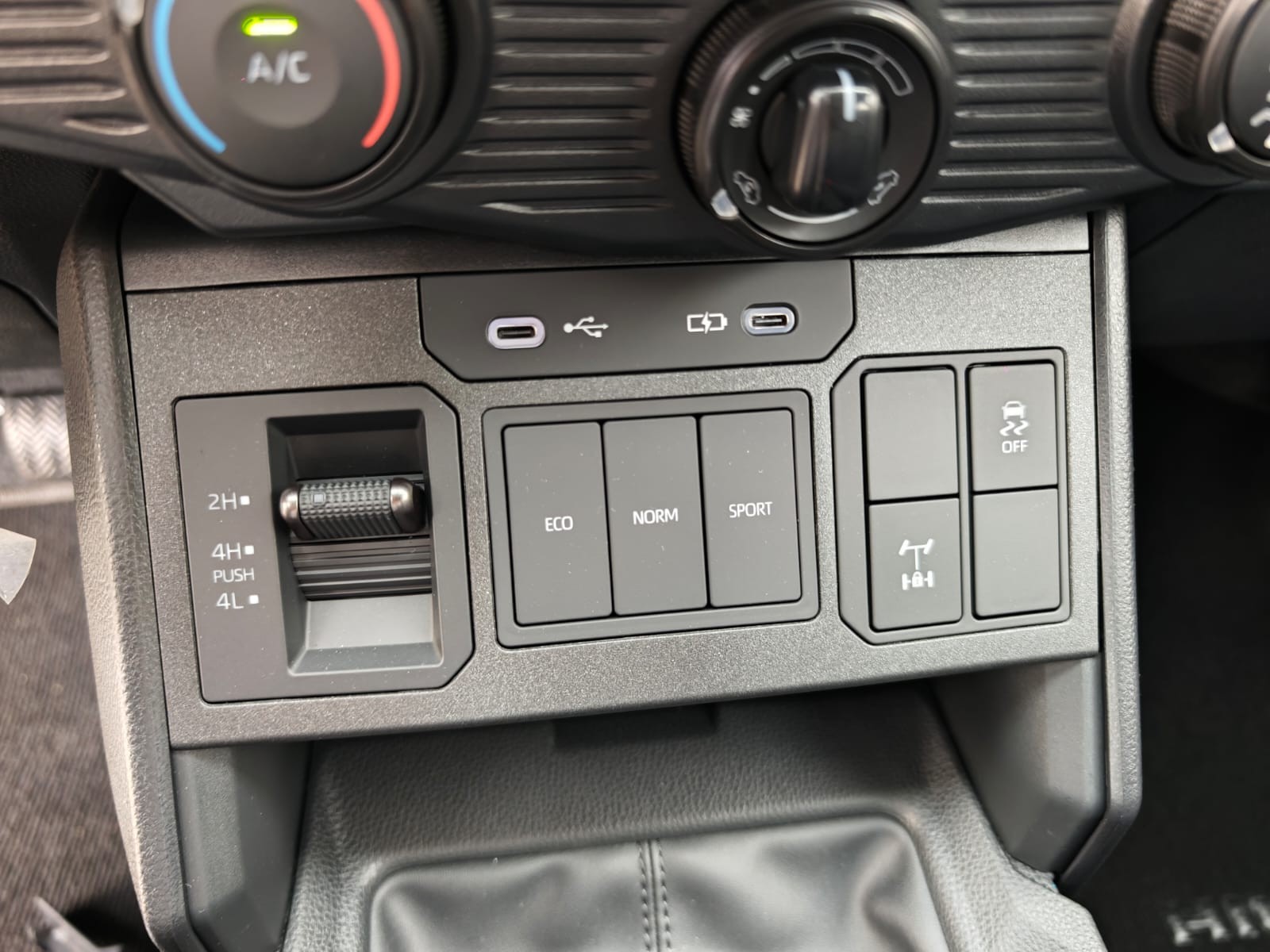 Used 1
                    TOYOTA
                     for Sale Image
