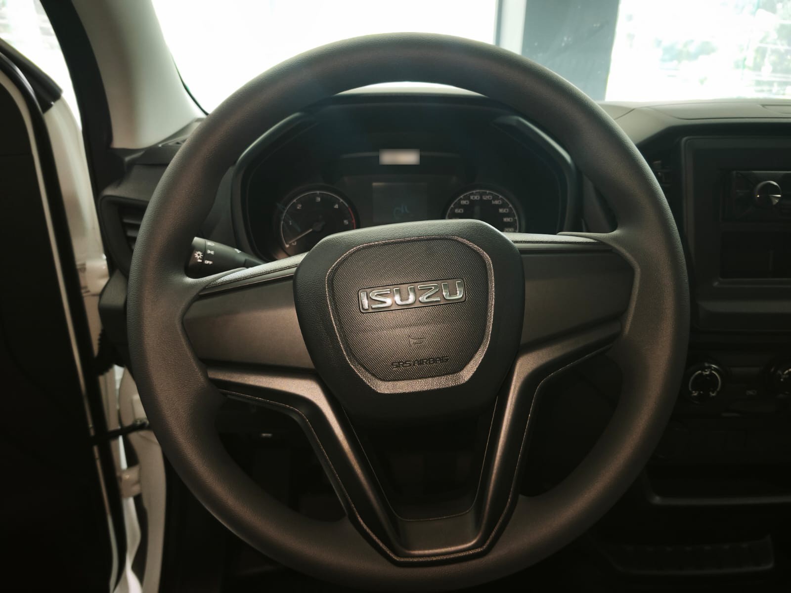 Used 1
                    ISUZU
                     for Sale Image