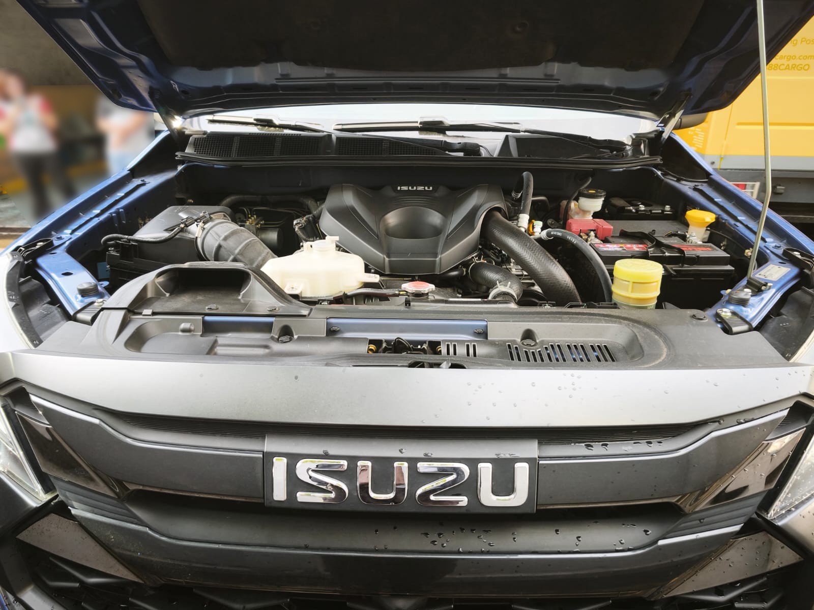 Used 1
                    ISUZU
                     for Sale Image