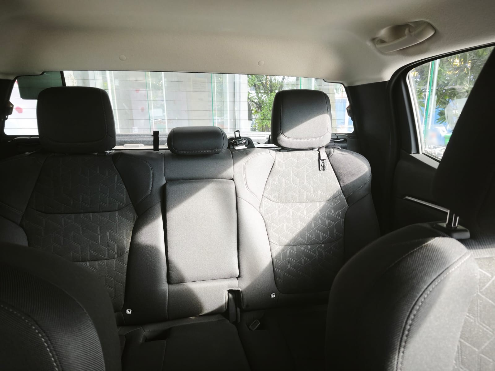 Used 1
                    ISUZU
                     for Sale Image