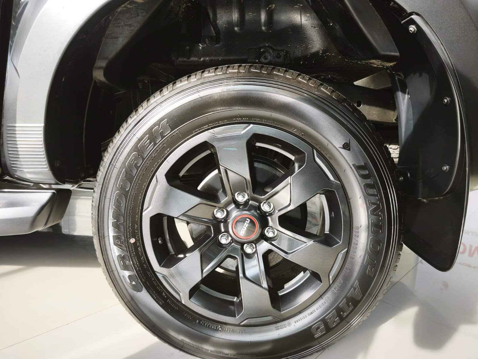 Used 1
                    ISUZU
                     for Sale Image