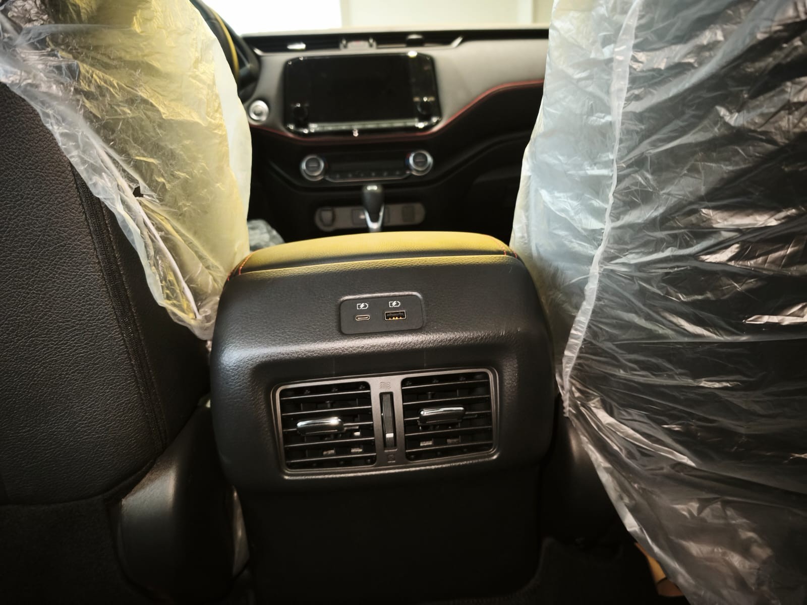 Used 1
                    NISSAN
                     for Sale Image